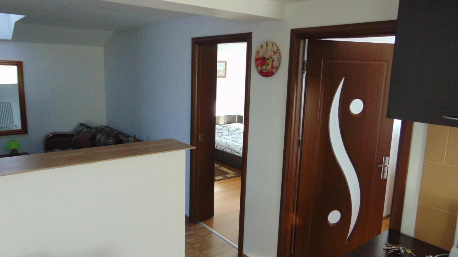 Two-Bedroom Apartment with Balcony - Photo 20