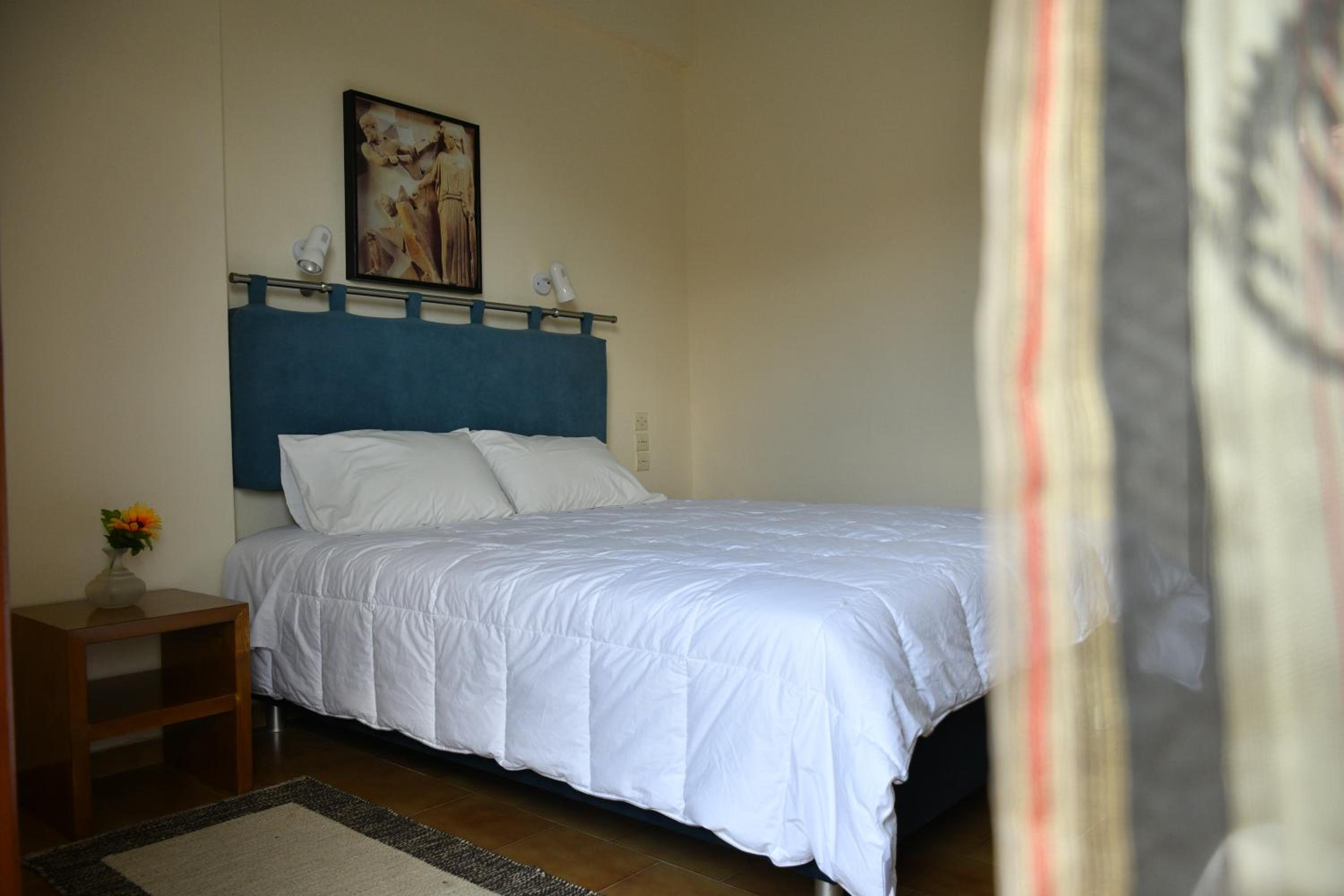 Double or Twin Room photo 2