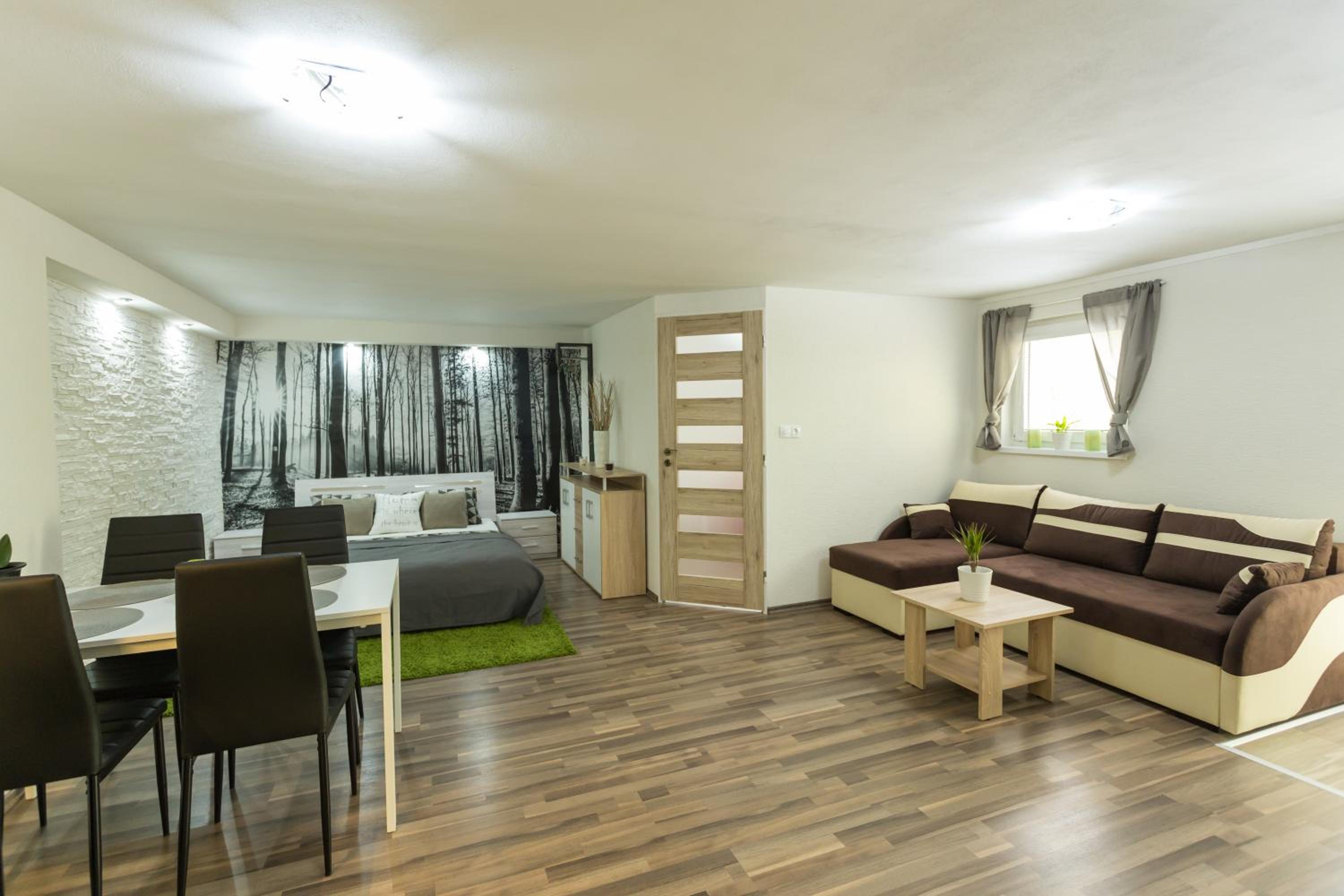 Suite photo 1