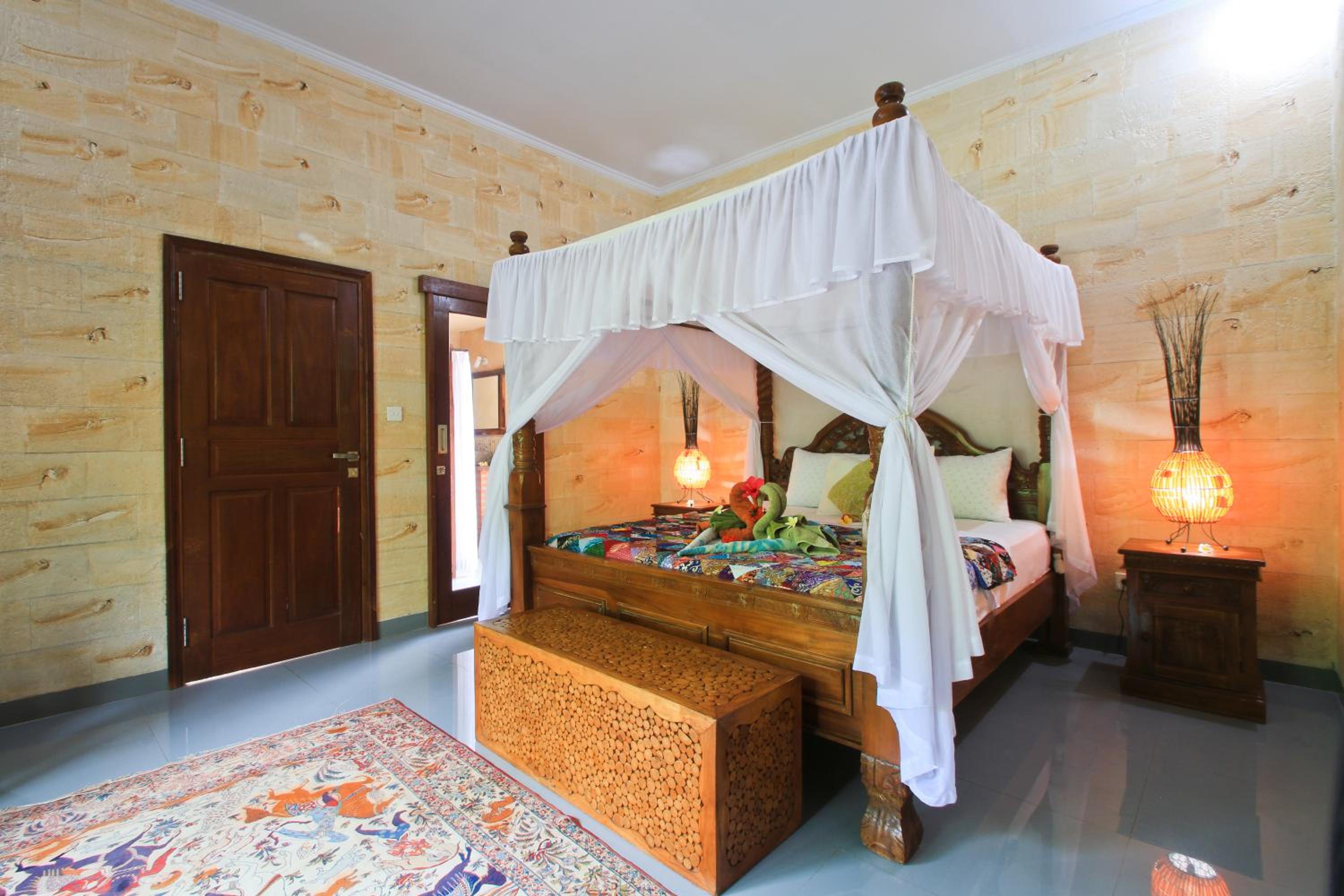 Deluxe Bungalow with Garden View - Photo 7