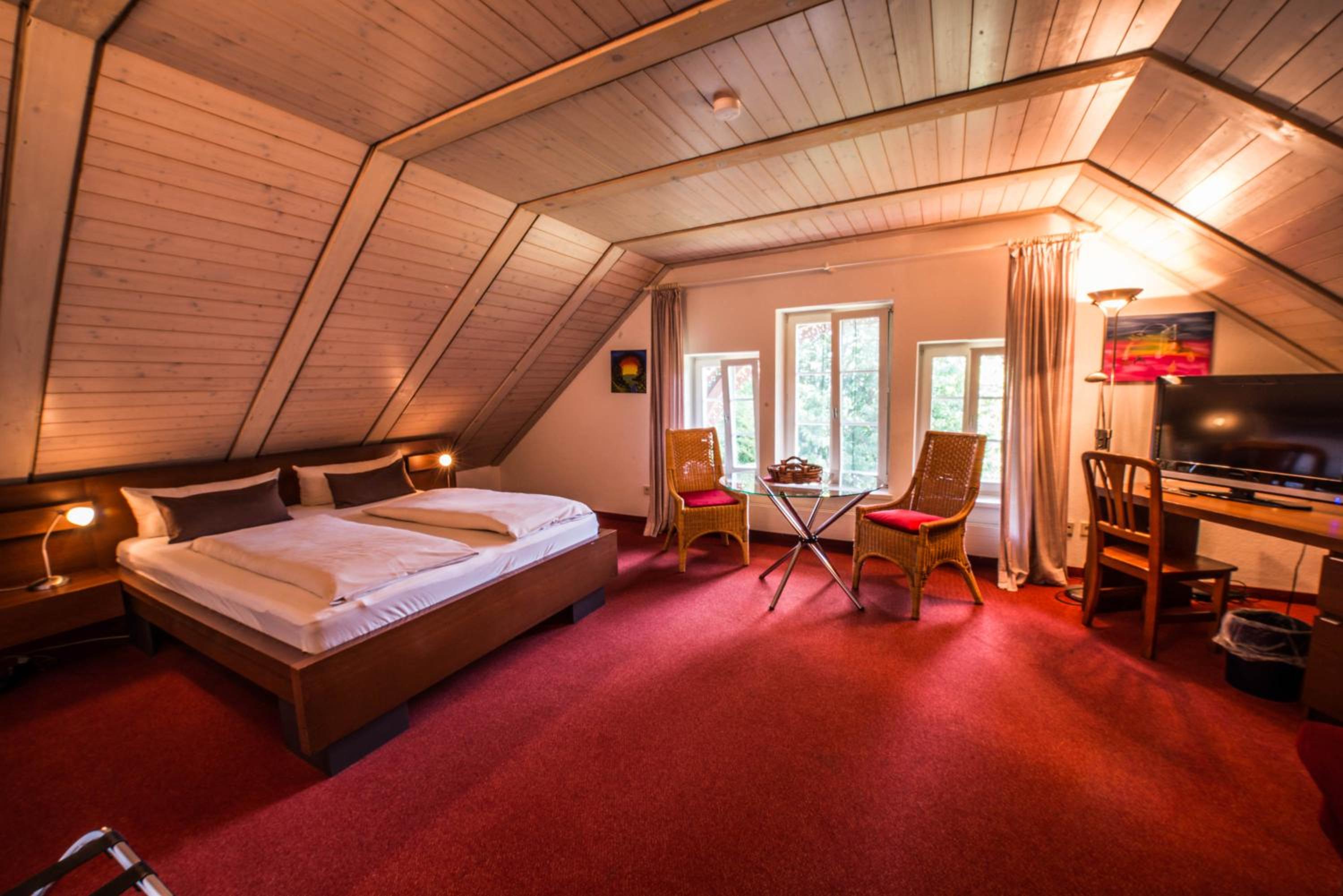 Standard Double Room - Photo 6