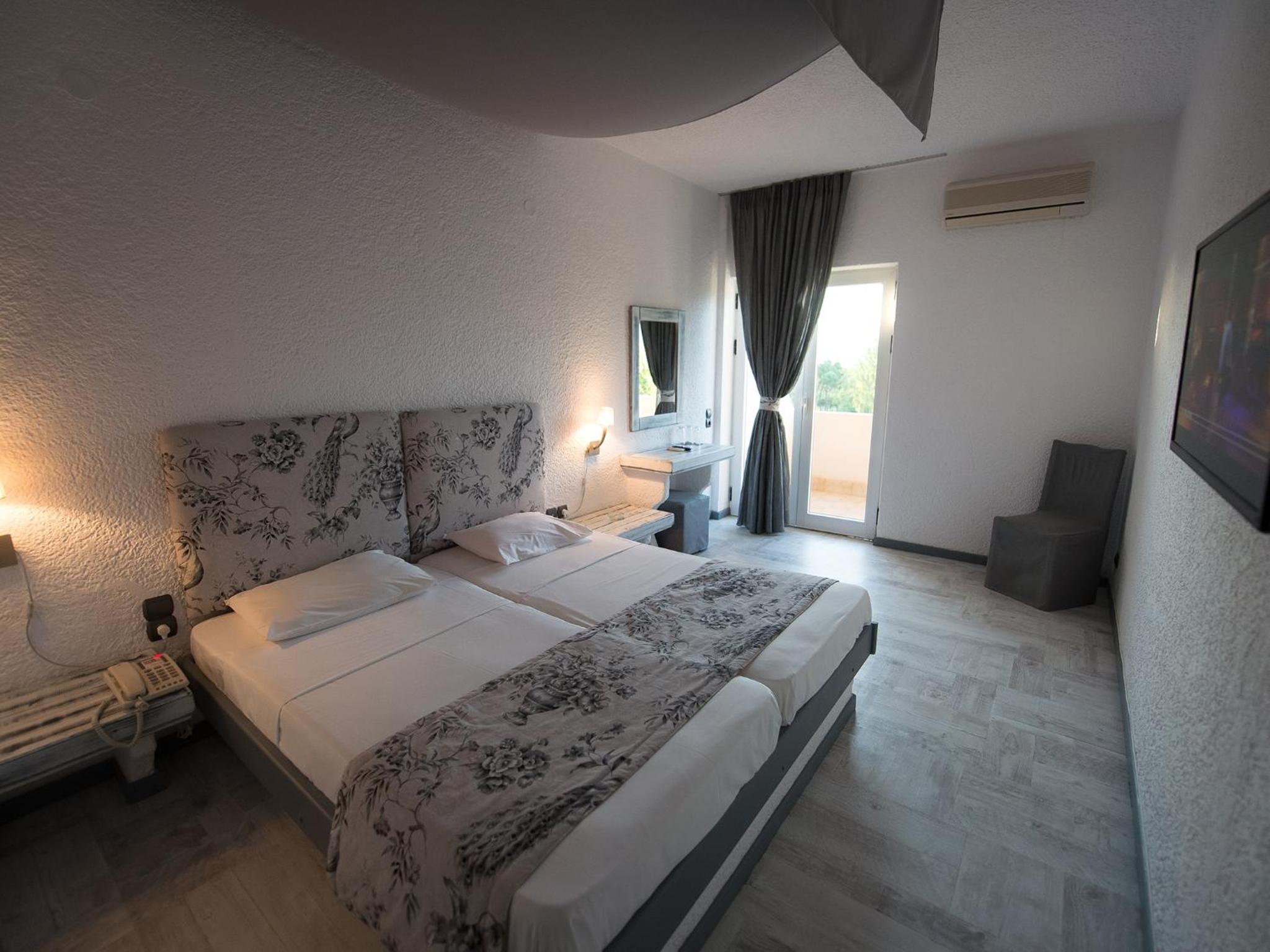 Bungalow - Photo 1