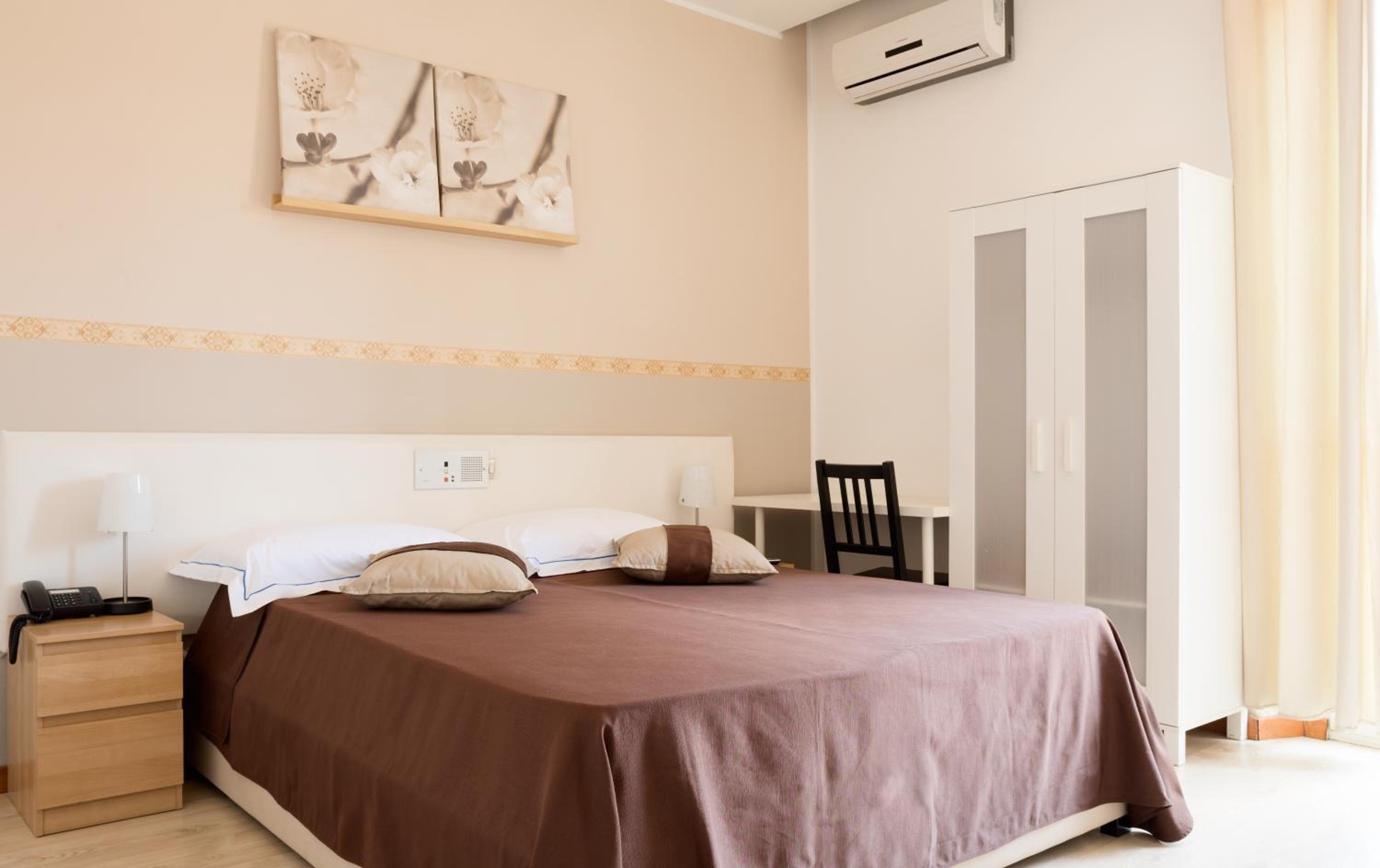 Superior Double or Twin Room with Terrace photo 2