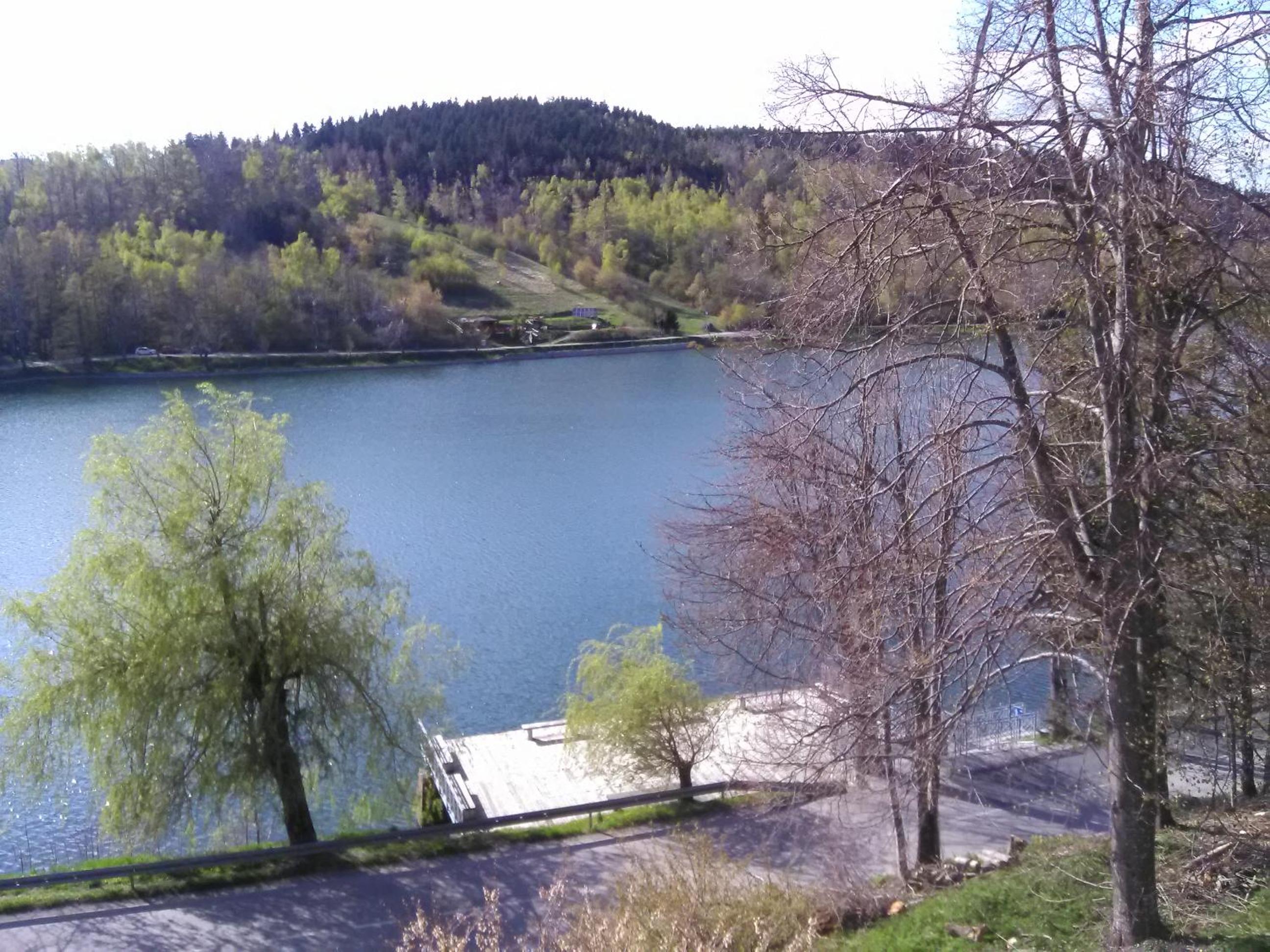 Apartment with Lake View photo 3