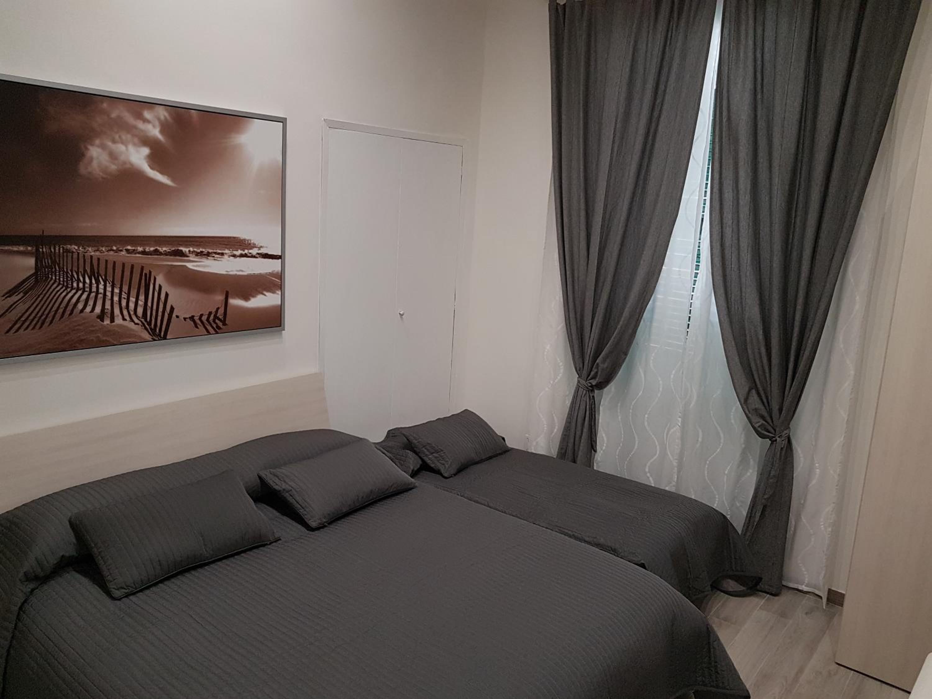 Double Room with Private Bathroom photo 1