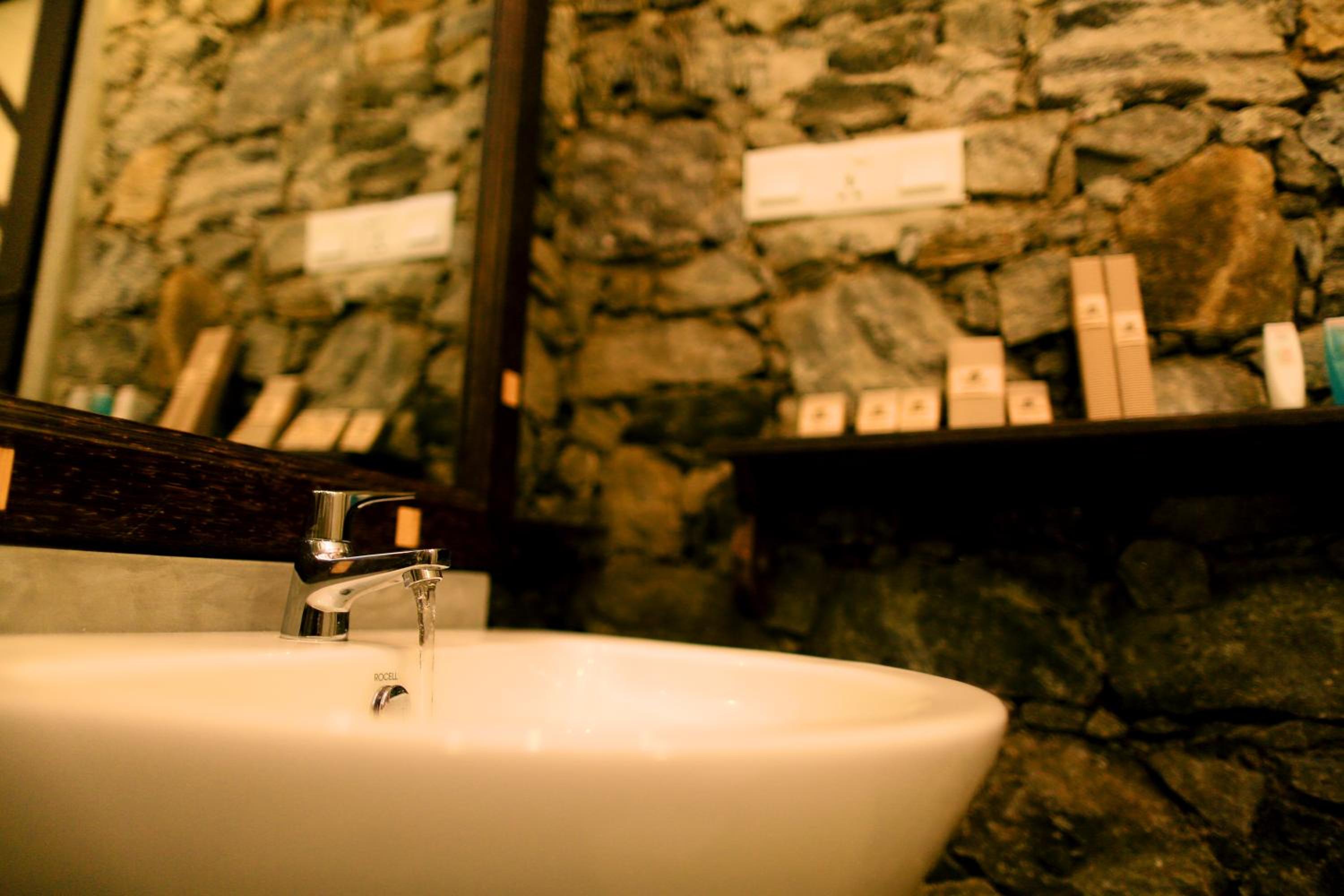 Honeymoon Suite with Private Pool photo 2