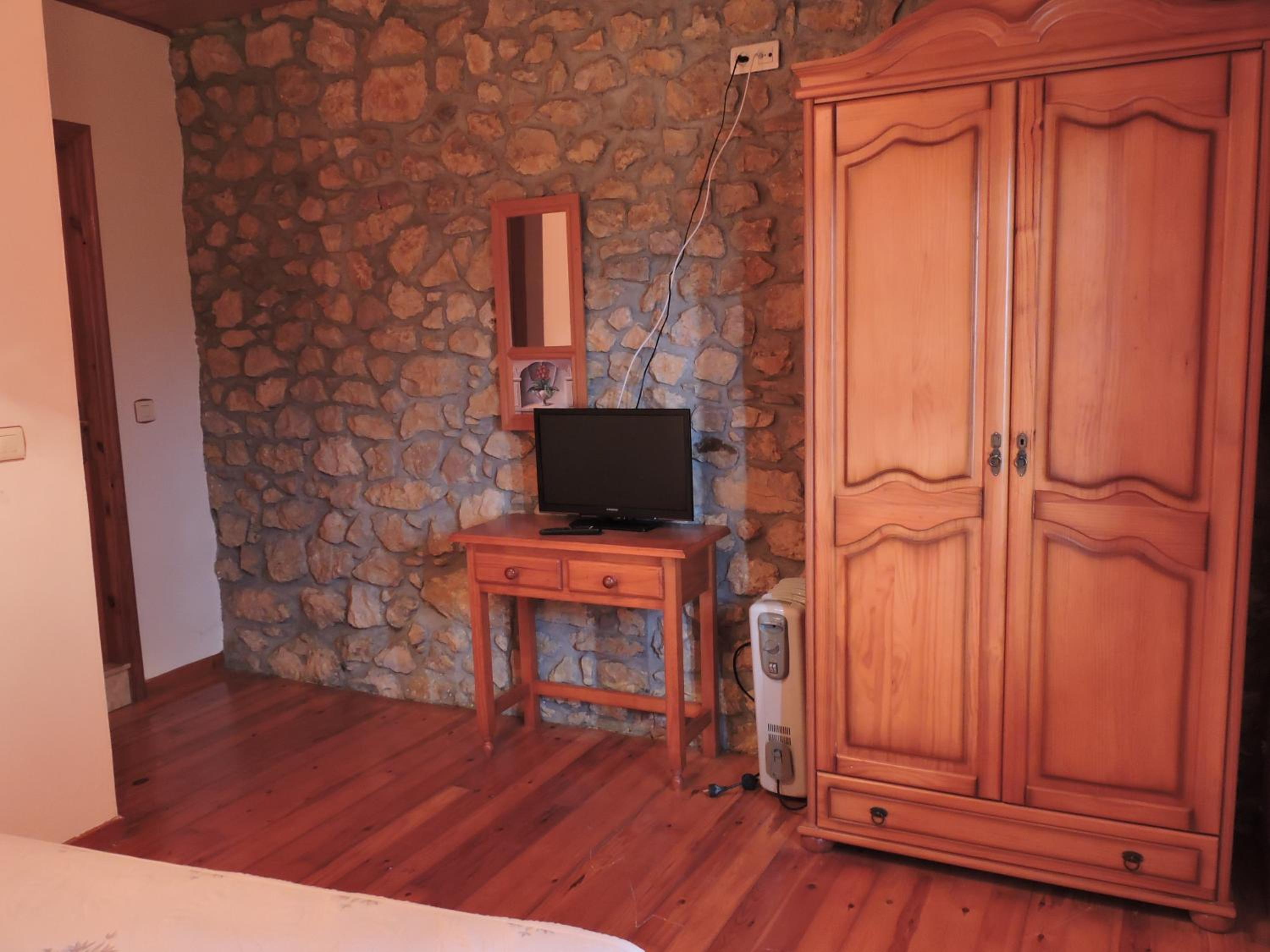 Two-Bedroom Chalet - Photo 21