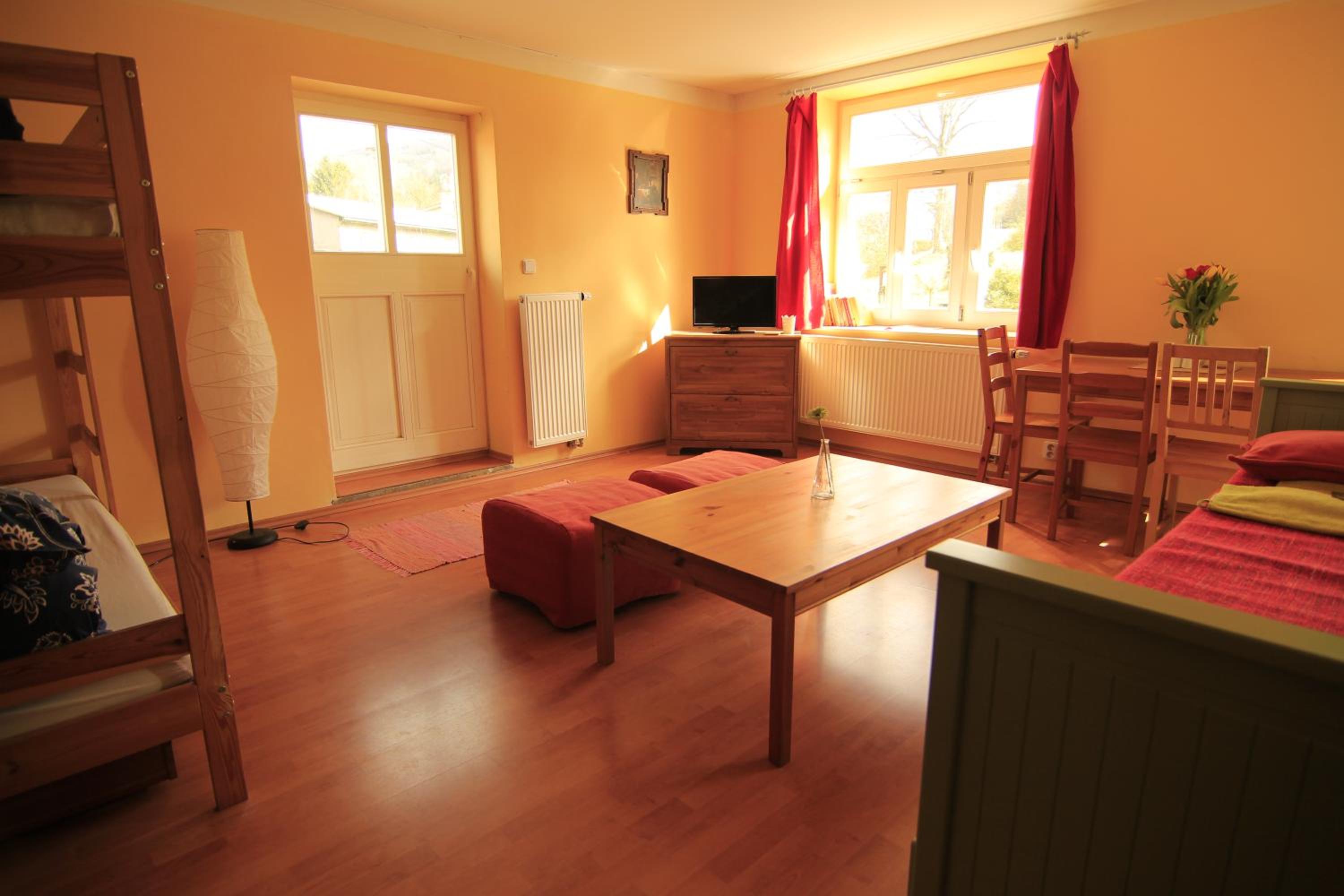Apartment with Terrace (4 Adults) photo 3