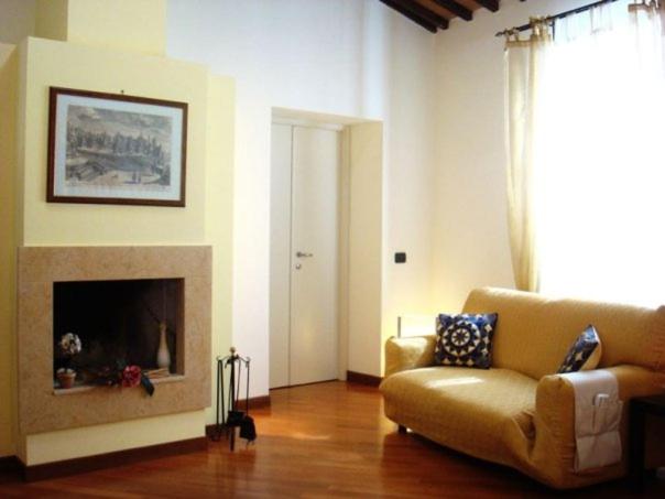Double Room with Spa Bath - Photo 4