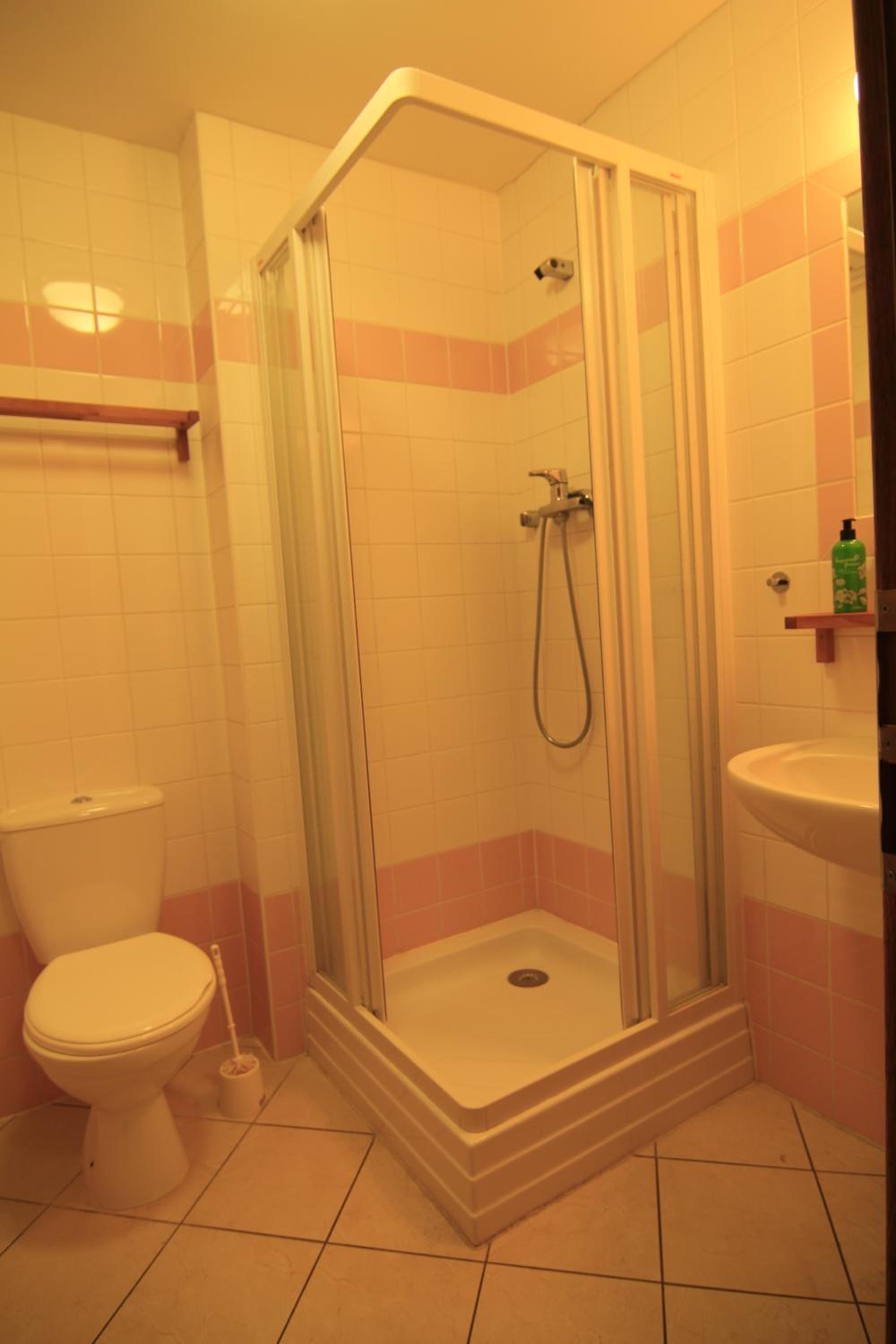 Apartment (3 Adults) photo 2