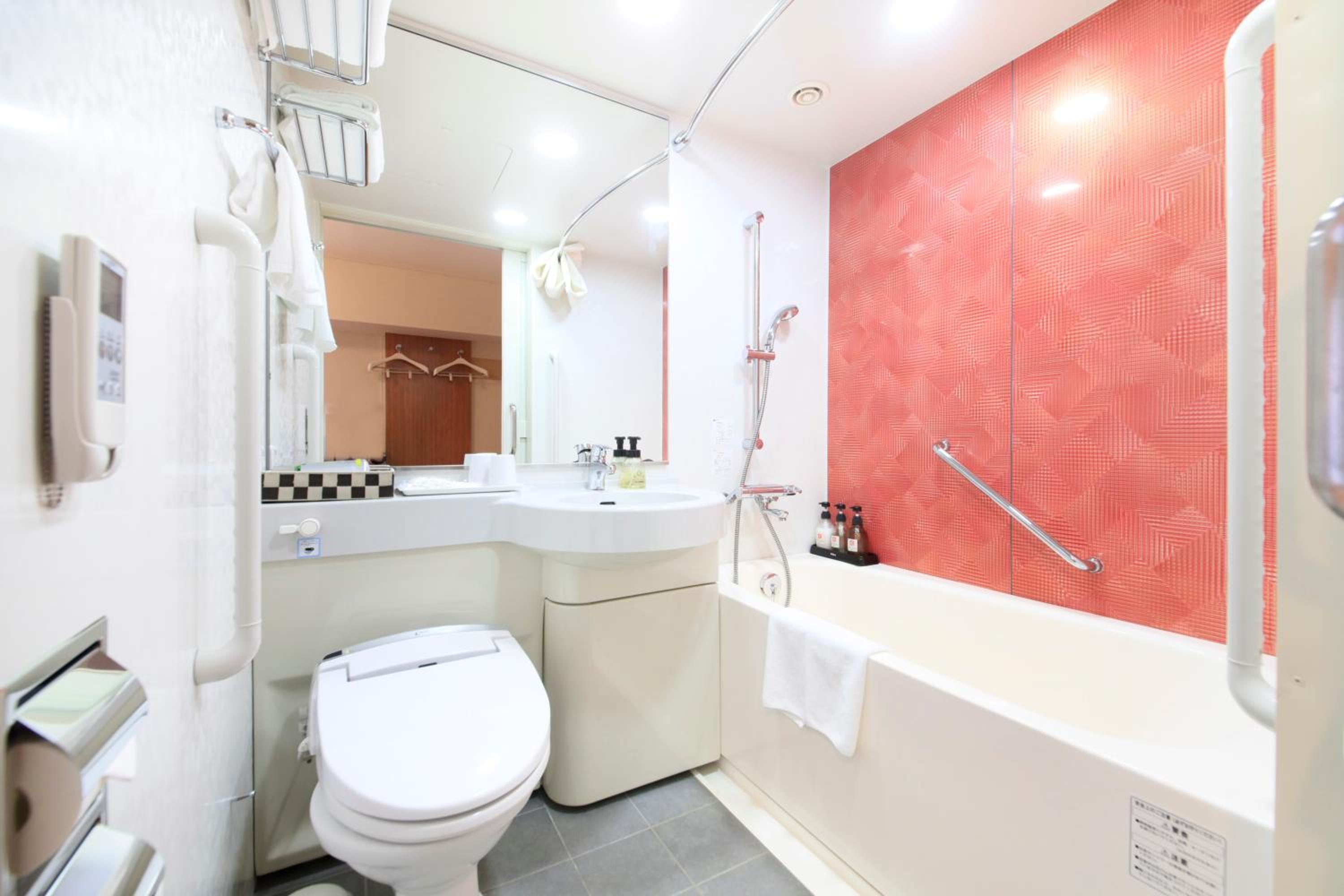 Accessible Double Room - Non-Smoking - Photo 2