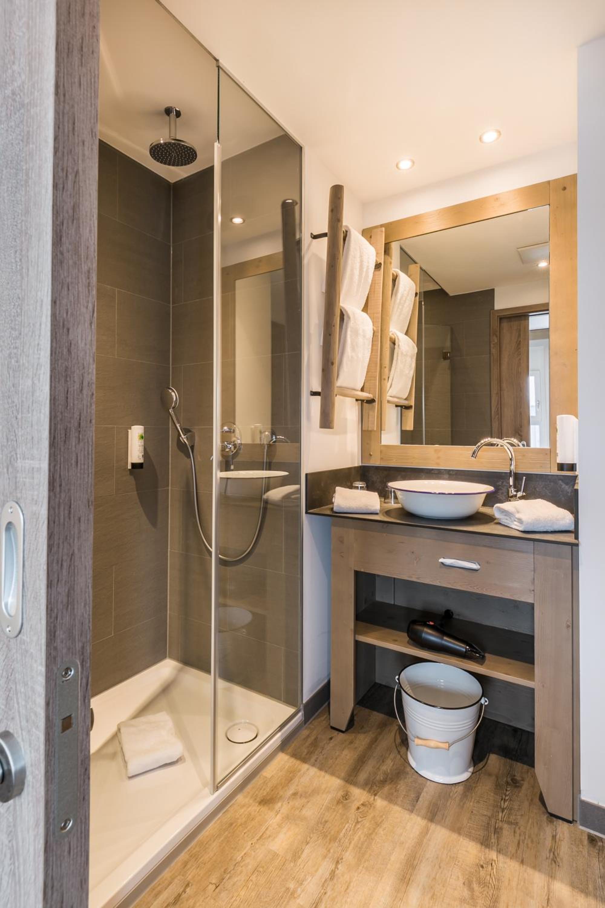 Deluxe Double Room (Sky View Alm) photo 3