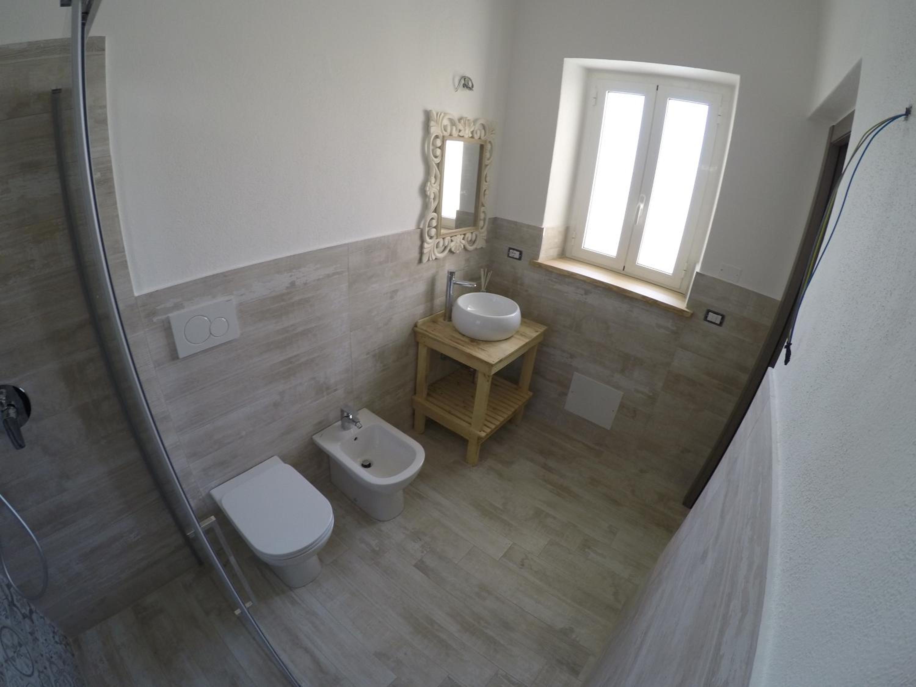 Double Room with Patio - Photo 34
