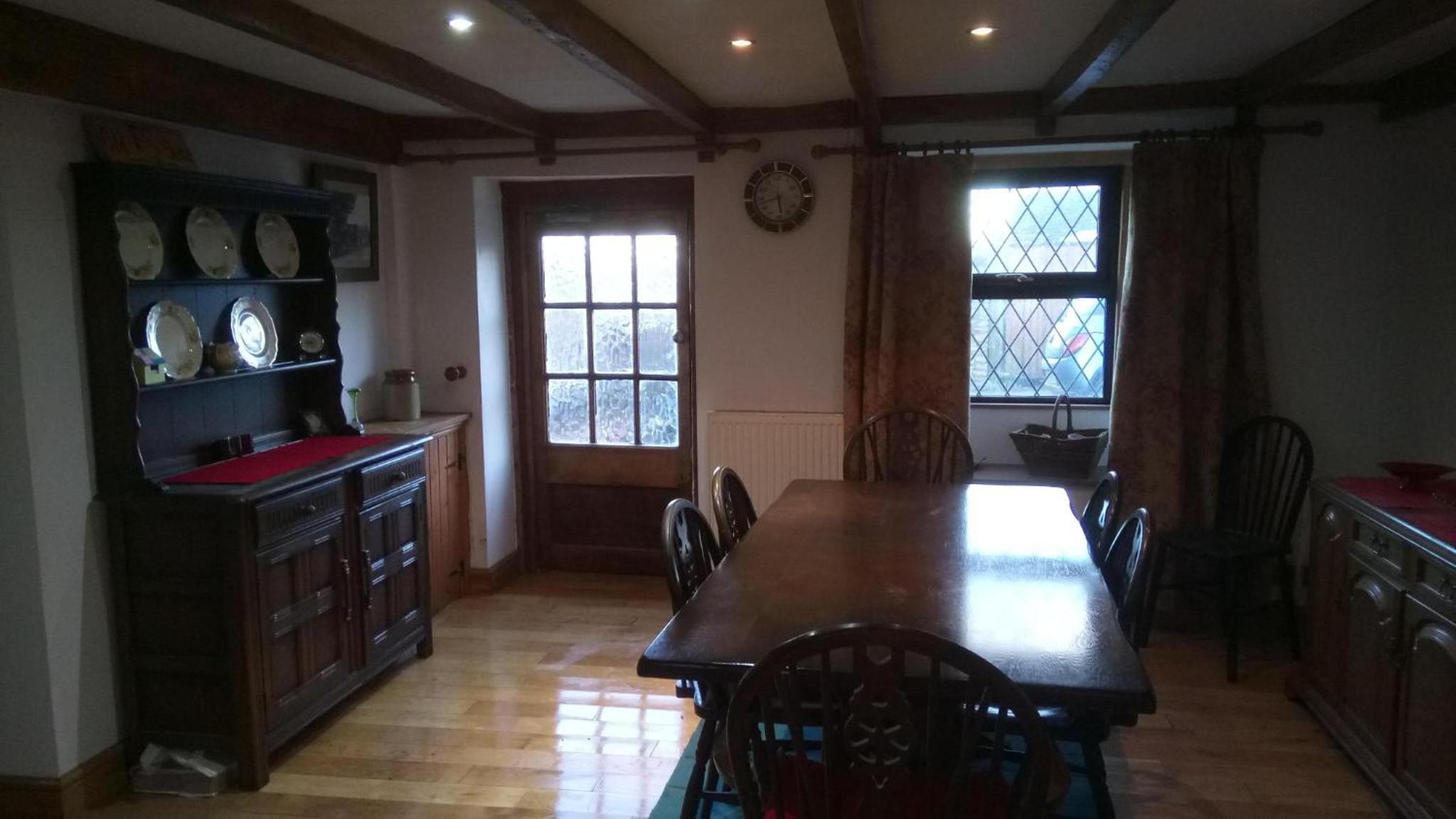 Two-Bedroom House - Photo 4