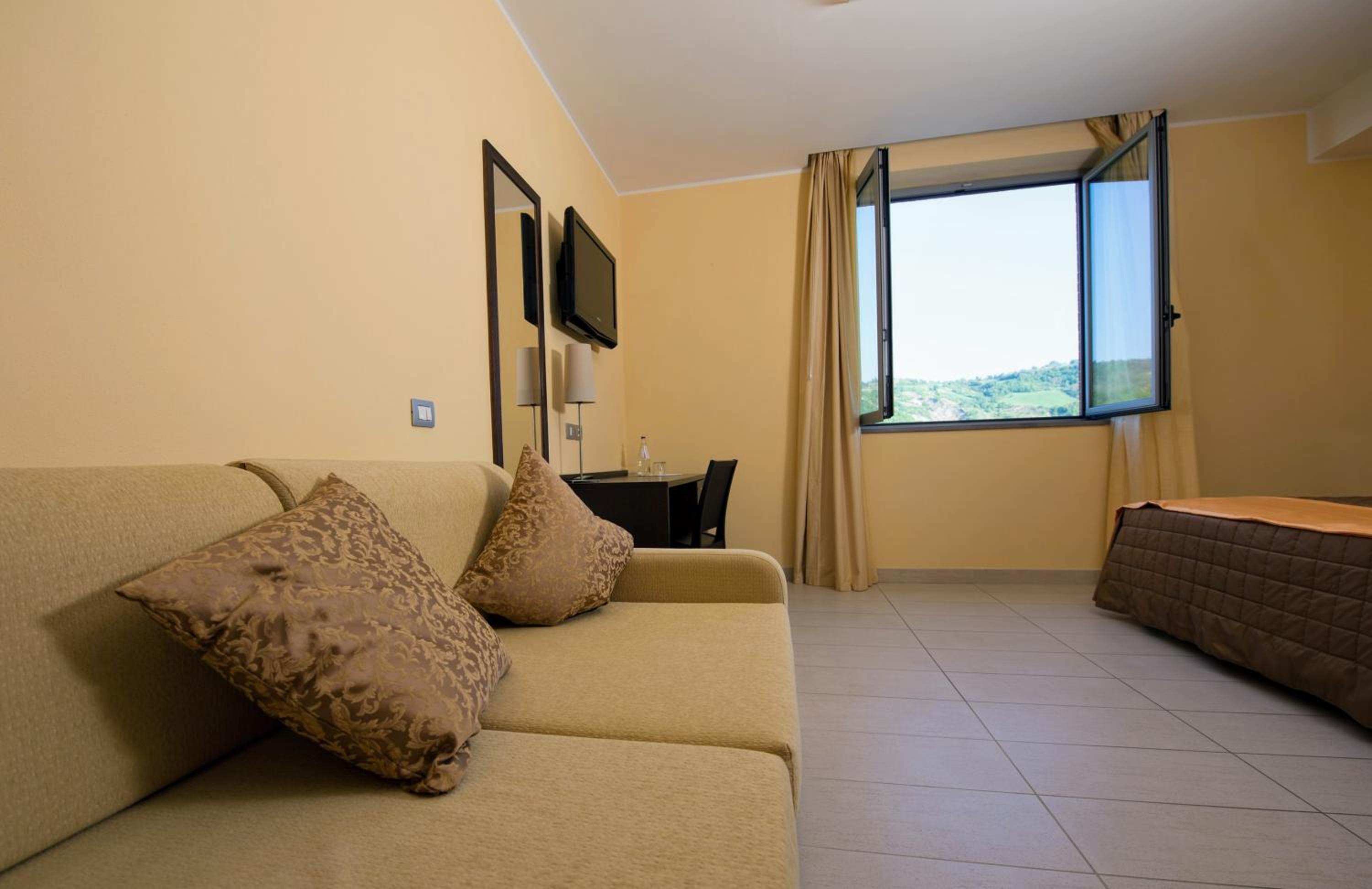 Comfort Quadruple Room photo 1