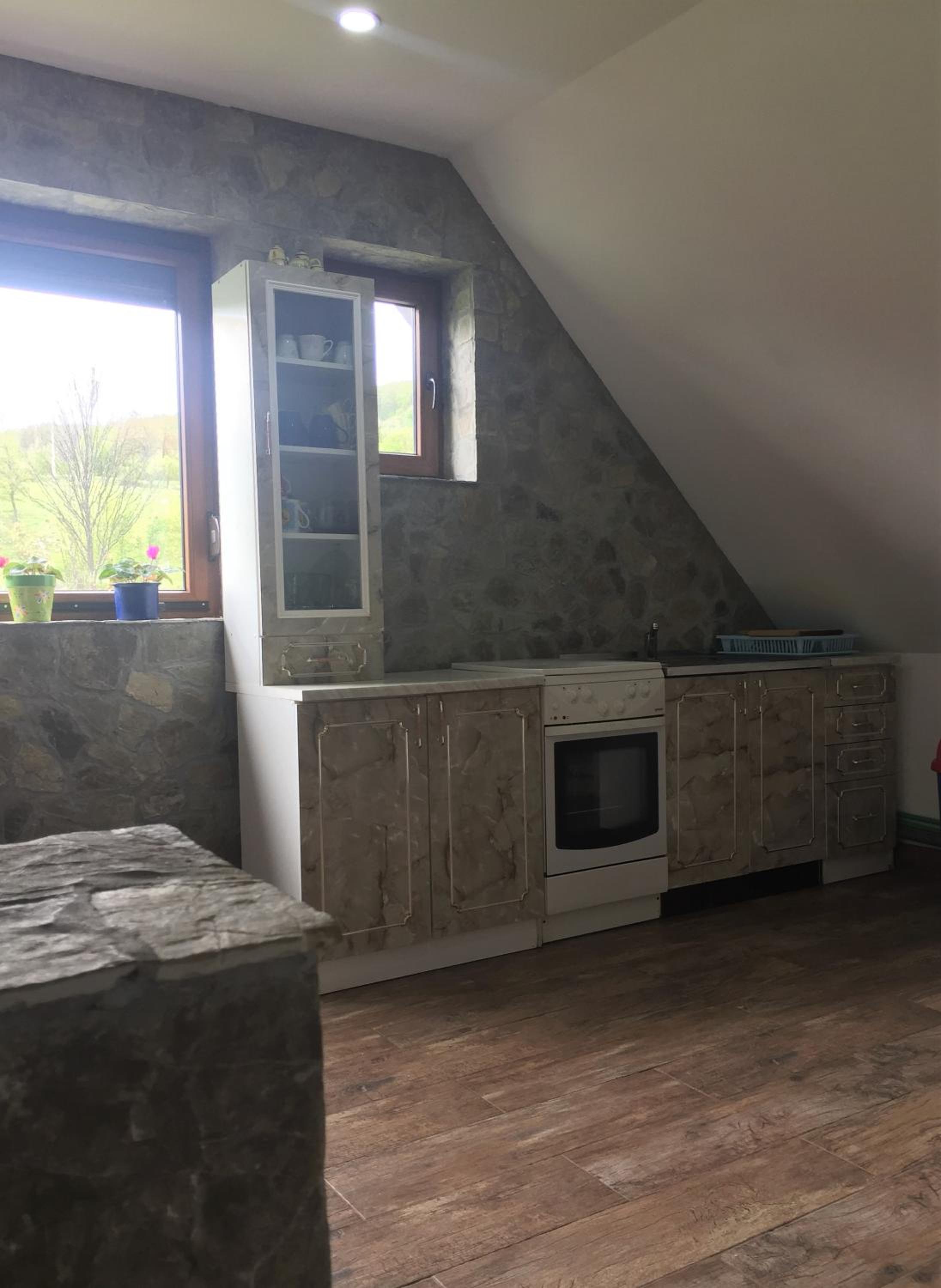 Studio with Balcony (3 Adults)  - Photo 7