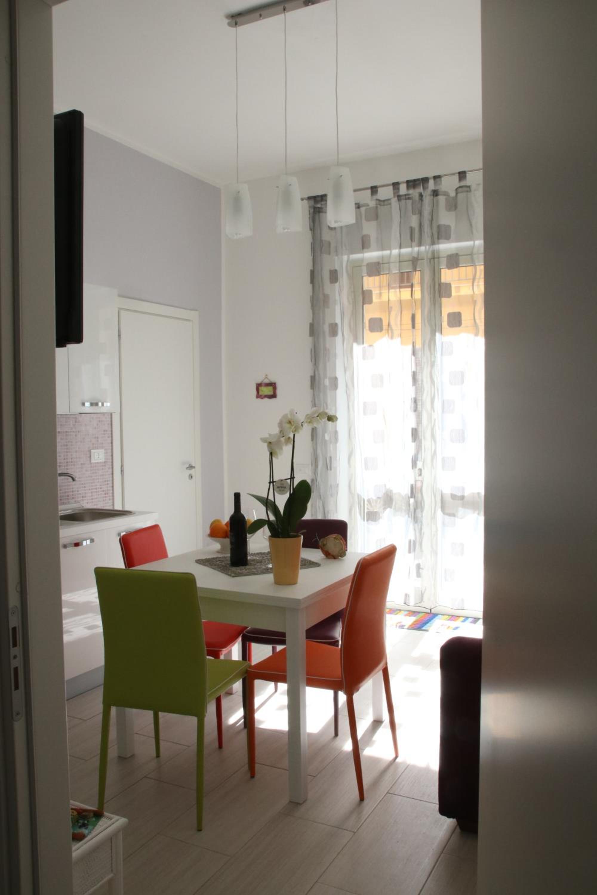 Two-Bedroom House photo 2