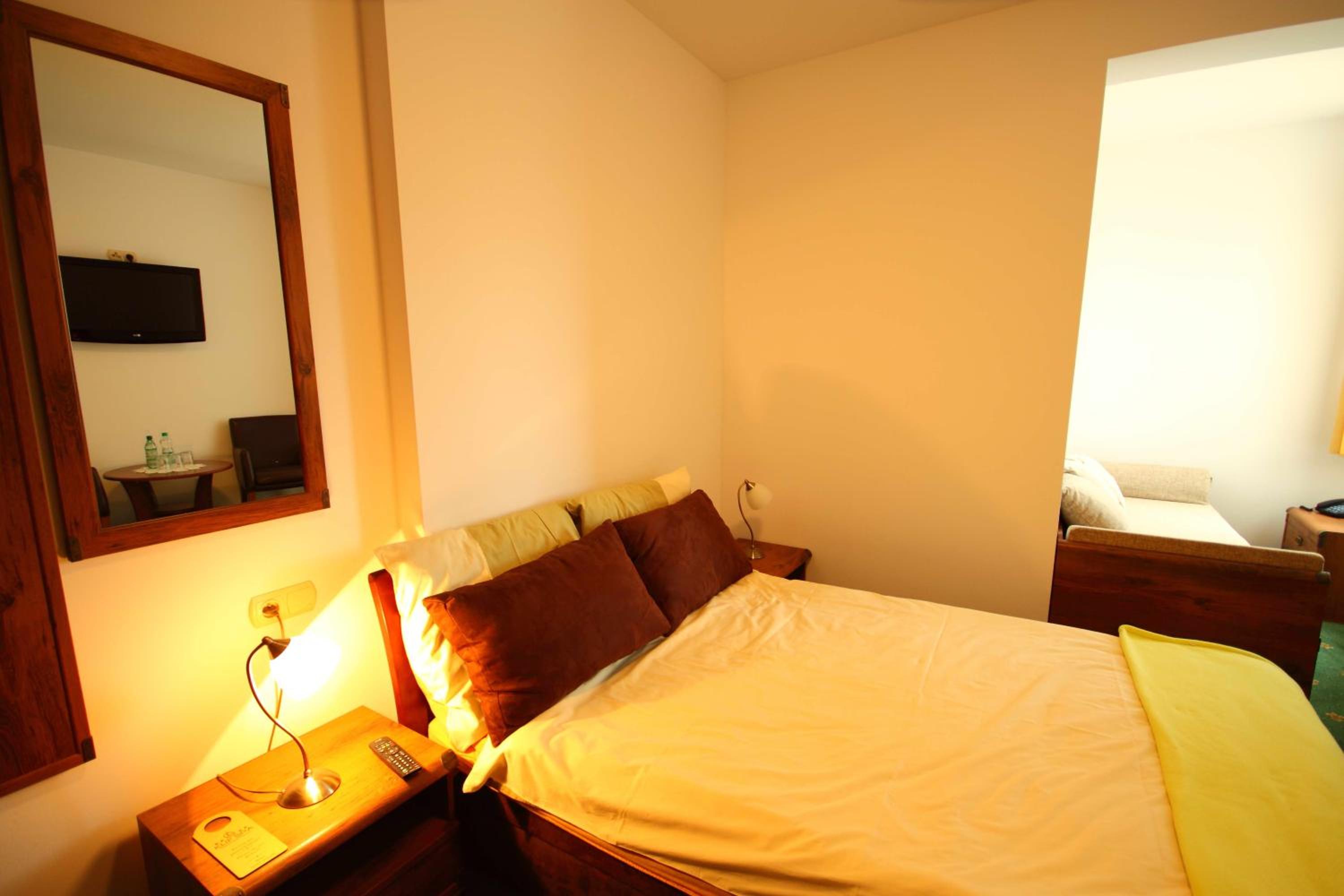 Family room - no balcony (2 adults+ 1 children) - Photo 4