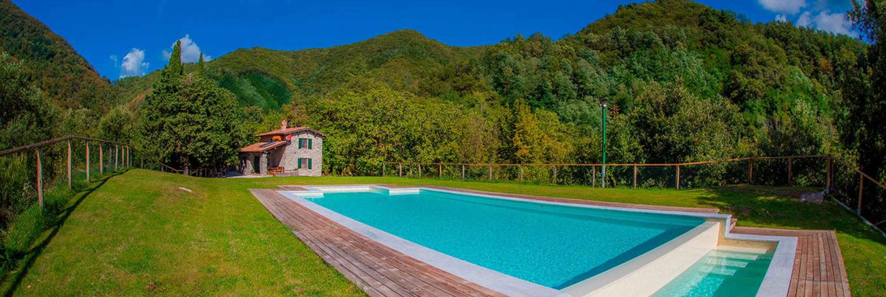 Villa with Private Pool photo 3