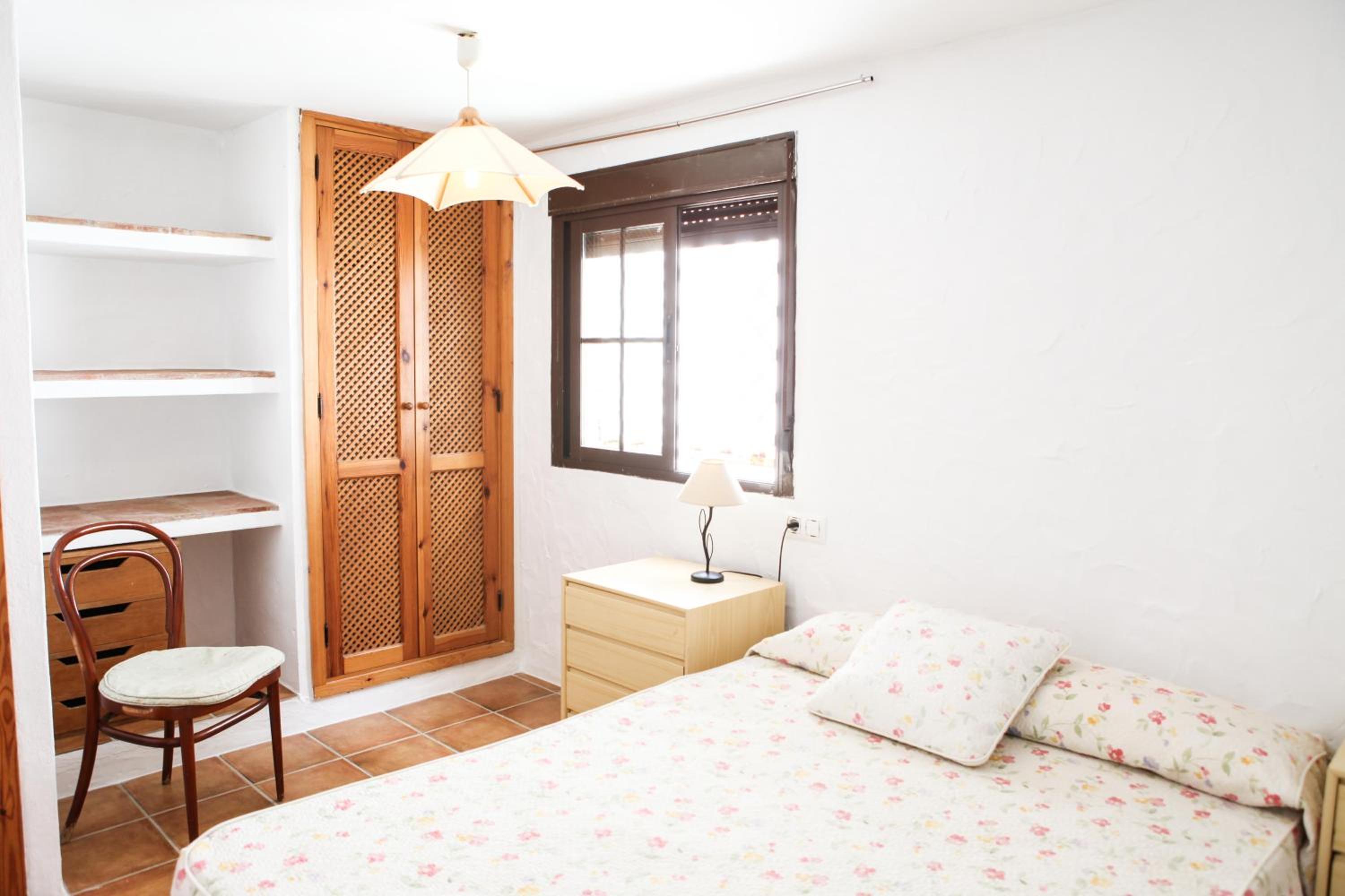 One-Bedroom House with Garden