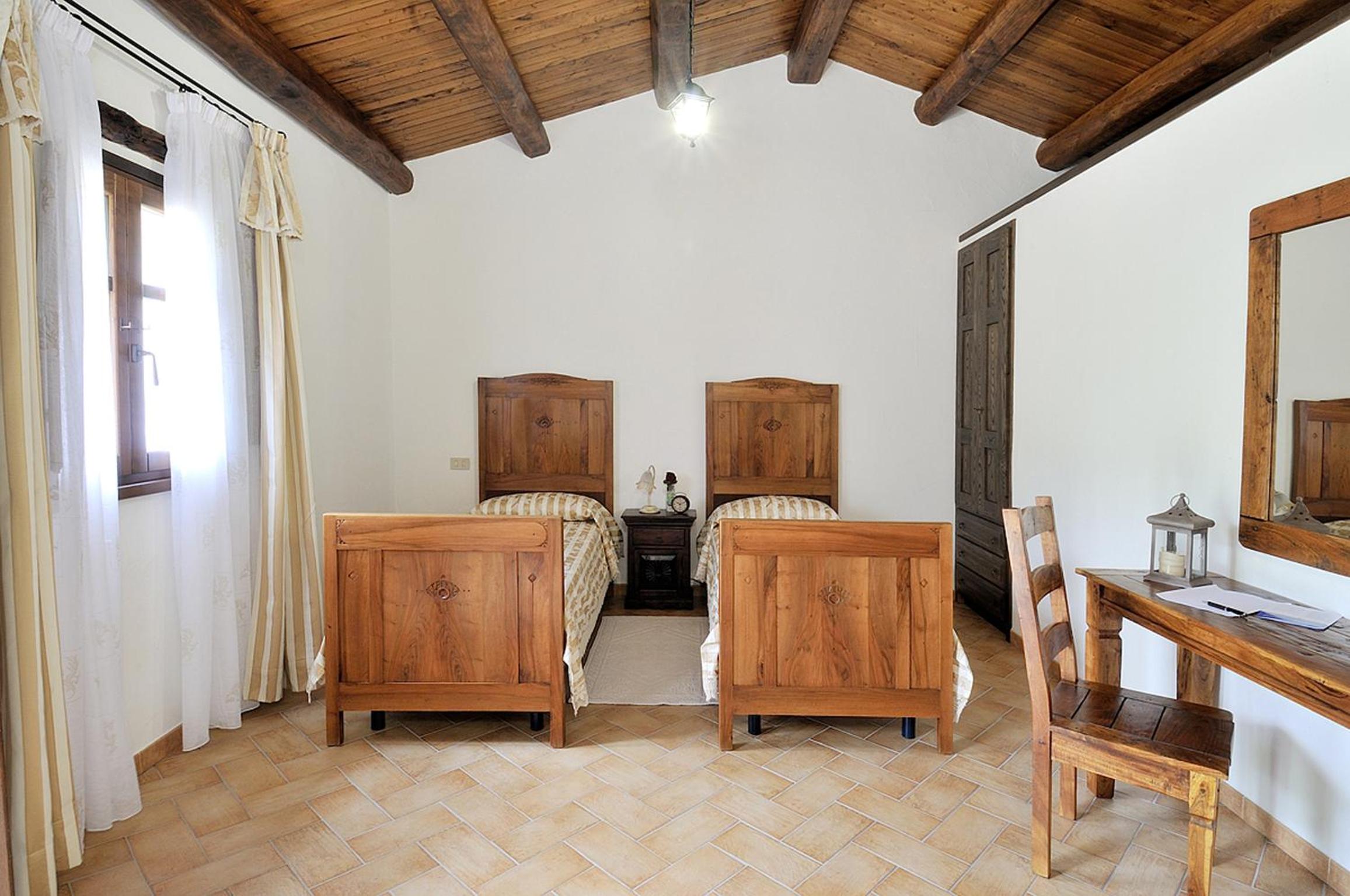 Double or Twin Room - Photo 1