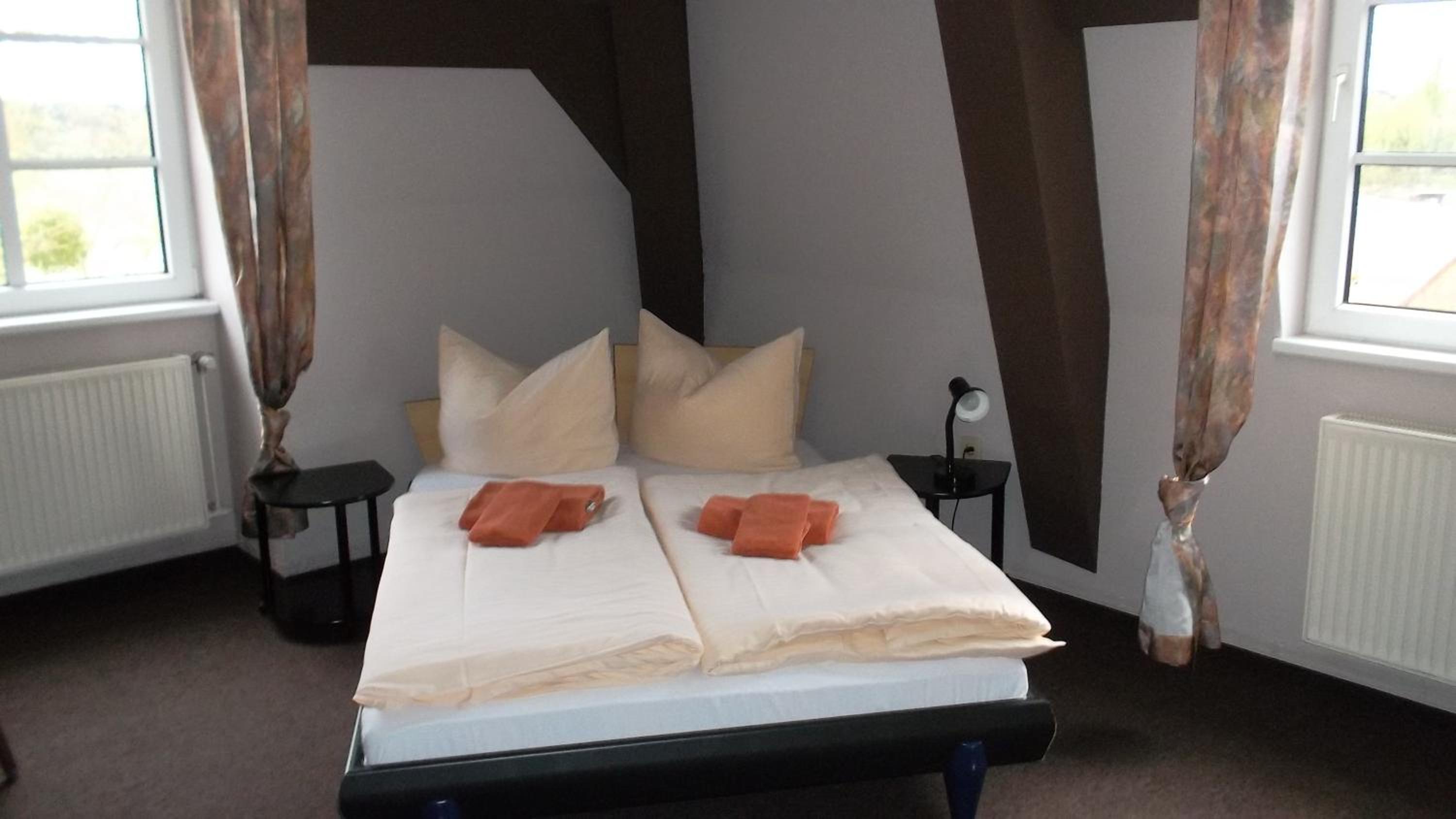 Double or Twin Room with Shower photo 1