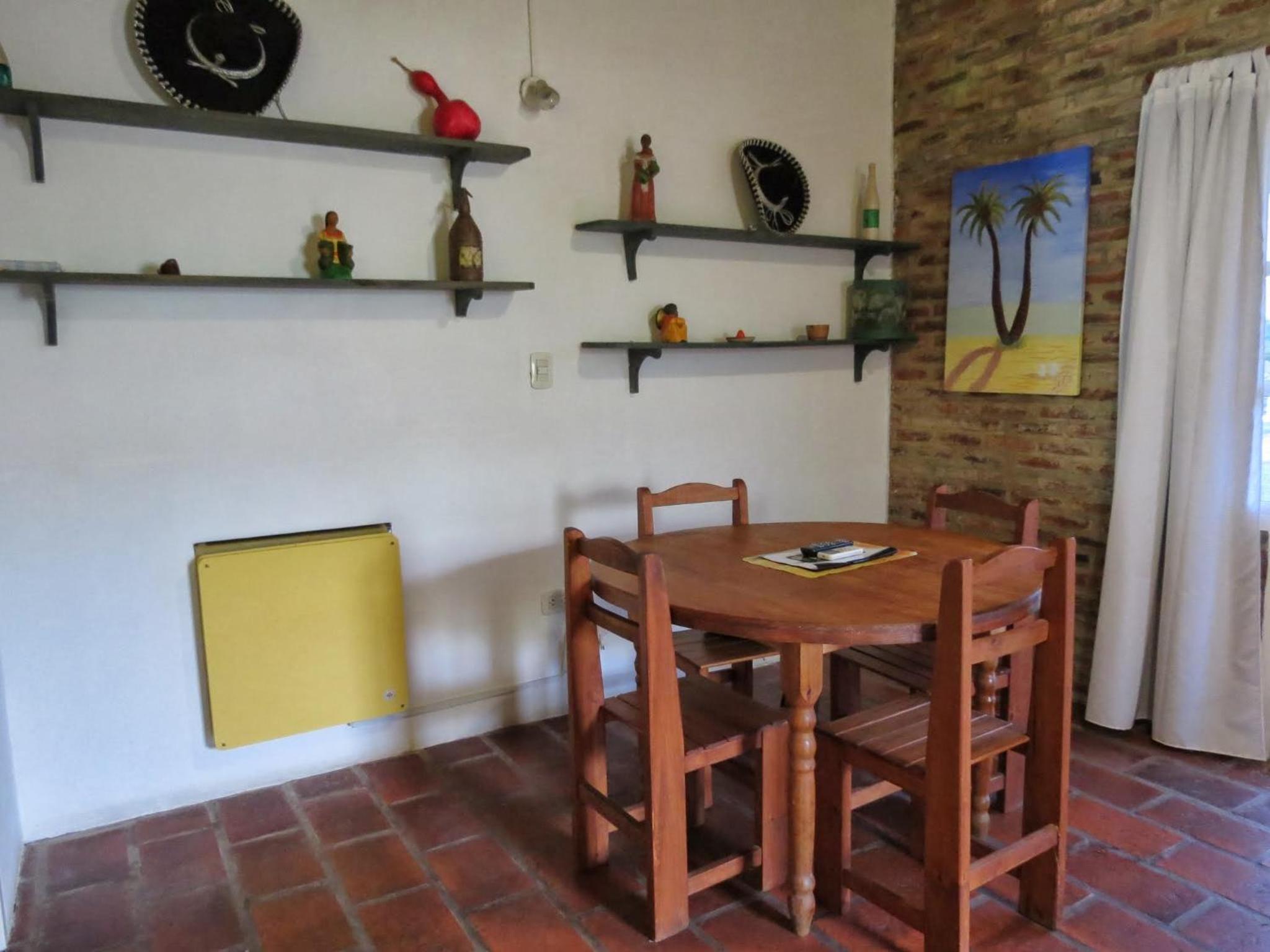 One-Bedroom House photo 2