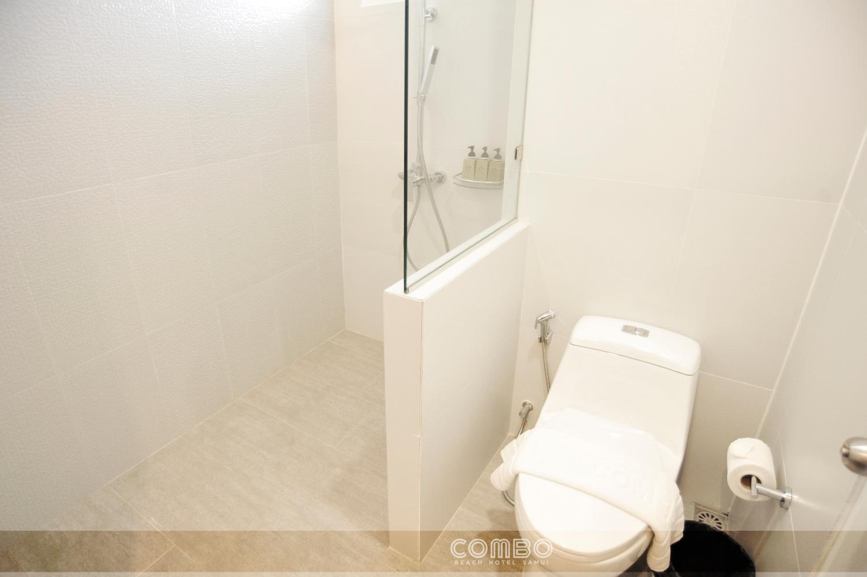 Premier Deluxe Twin Room - Photo 3