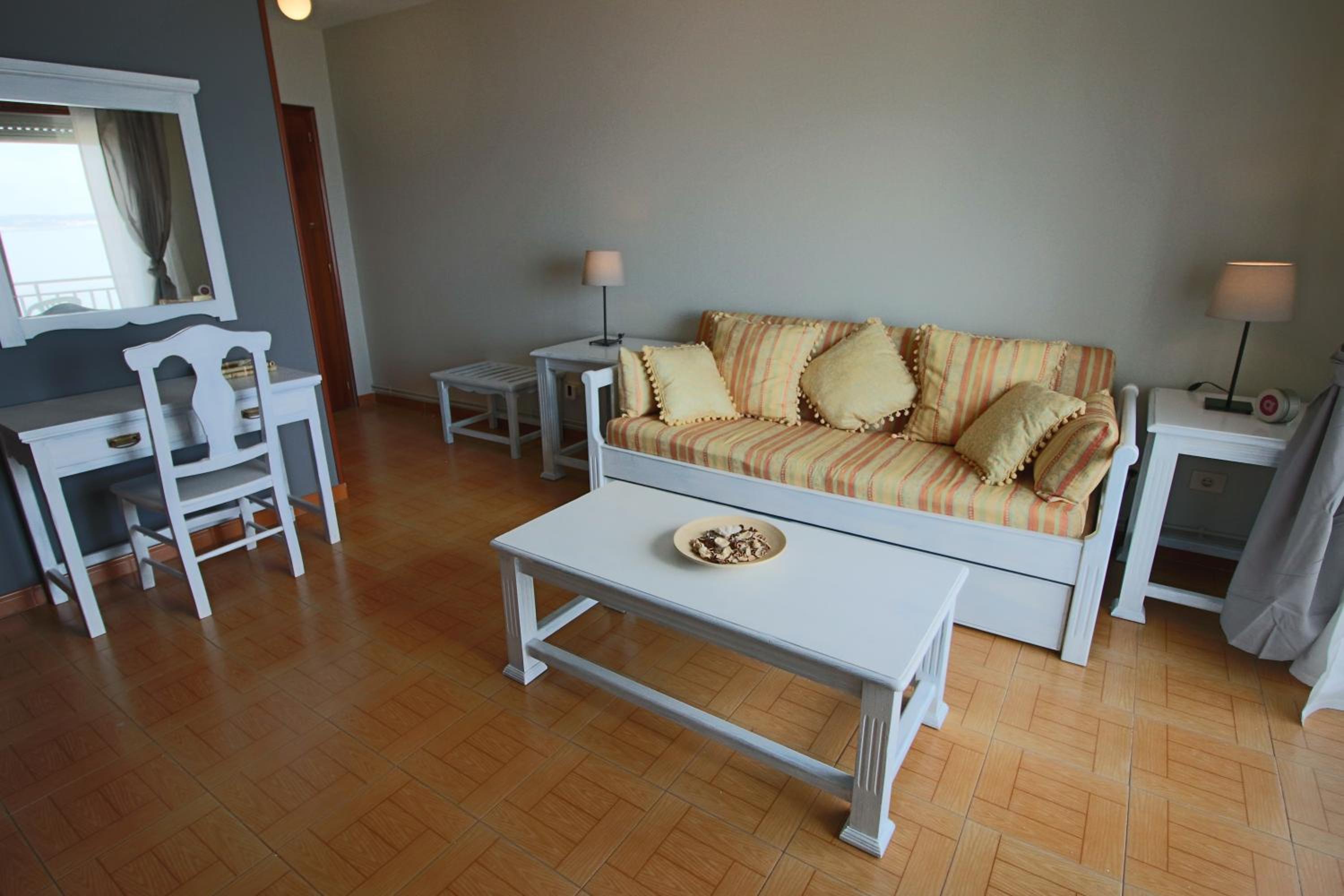 Family Room With Sea View photo 3