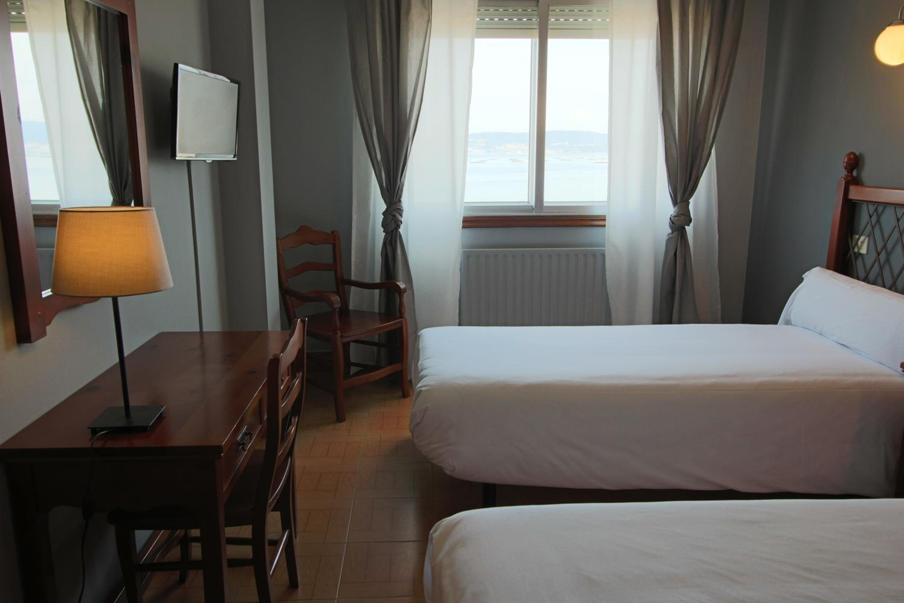 Double Or Twin Room With Sea View photo 3