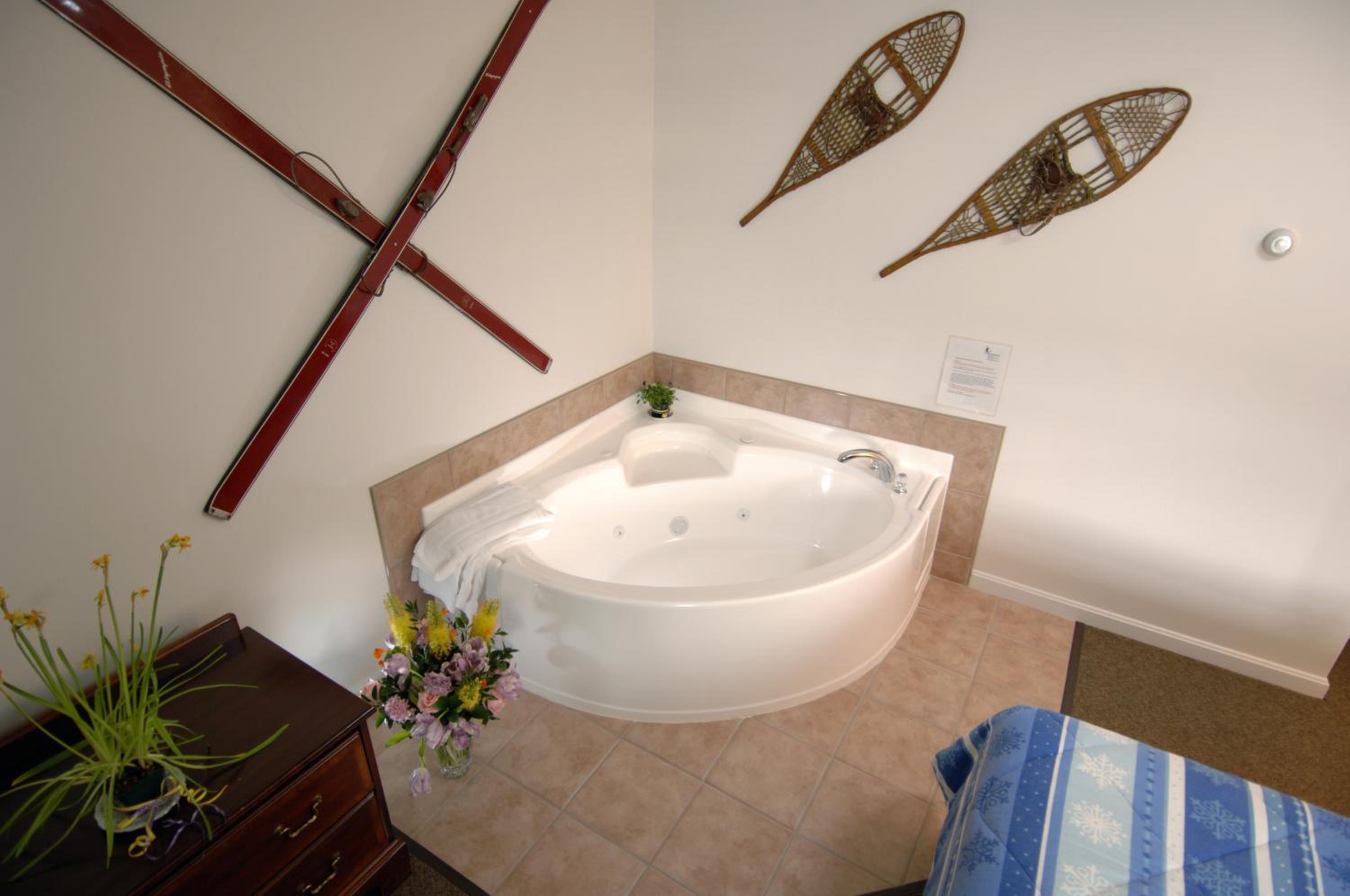 King Room with Spa Bath photo 2