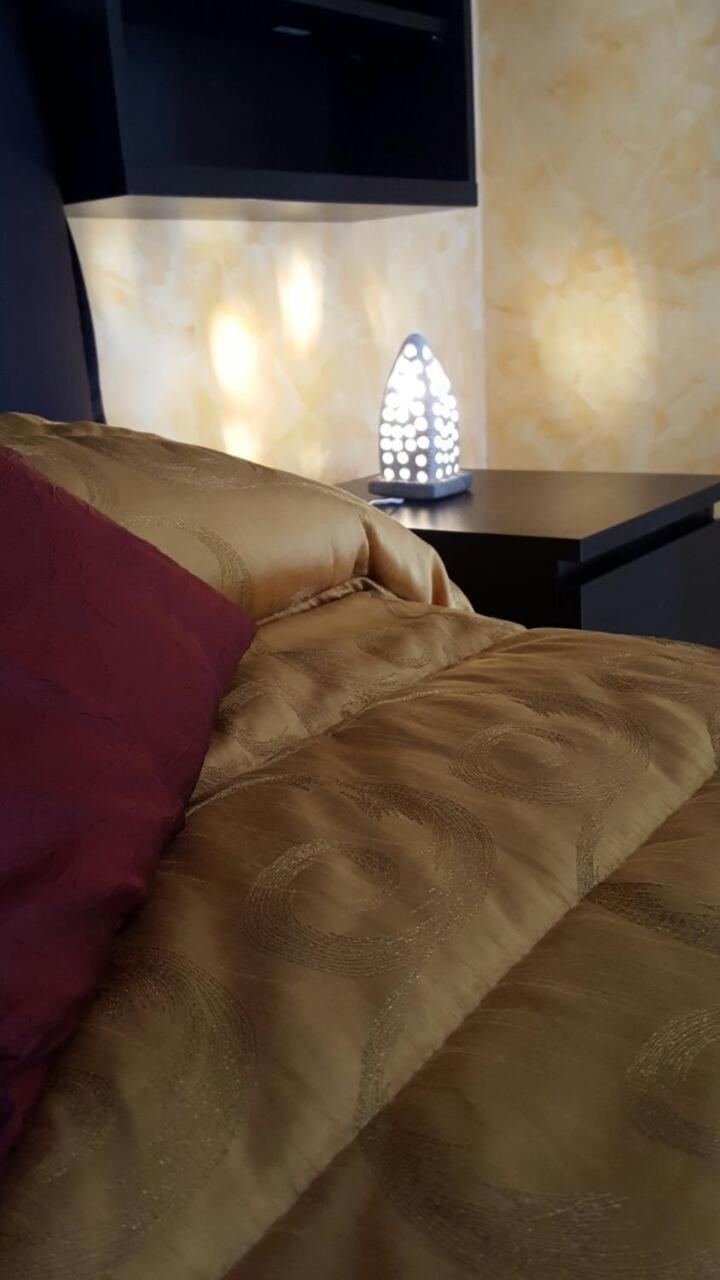 Double Room - Photo 16