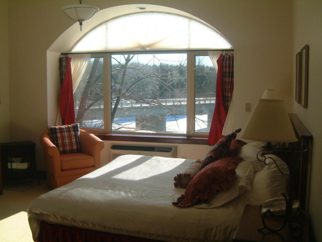King Room with Spa Bath - Photo 4