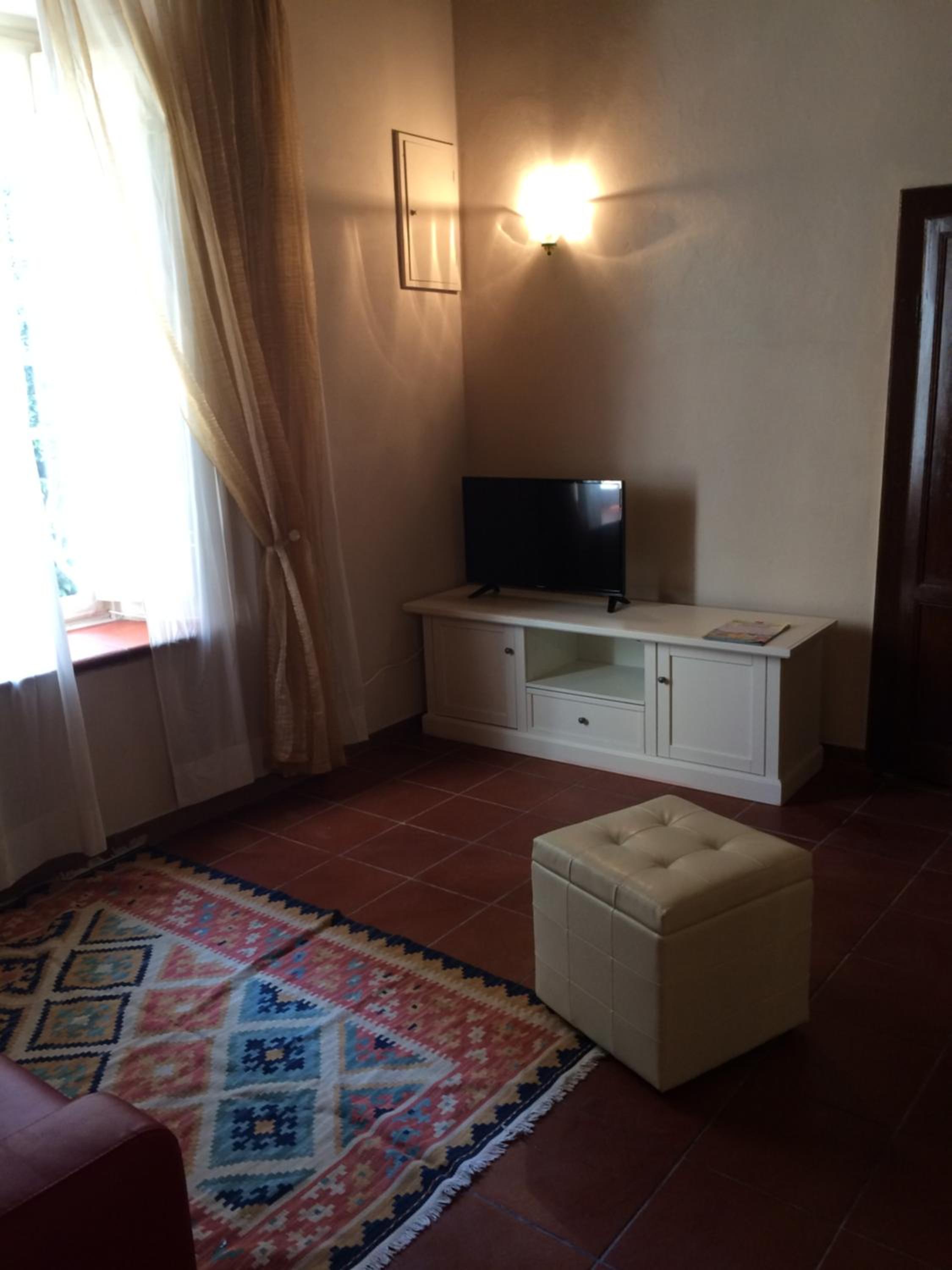 Apartment with Garden View - Photo 19