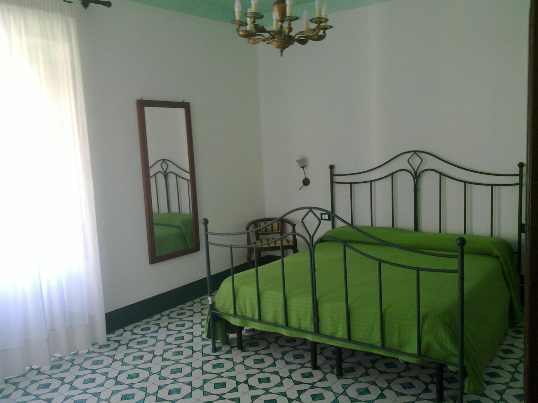 One-Bedroom Apartment with Terrace