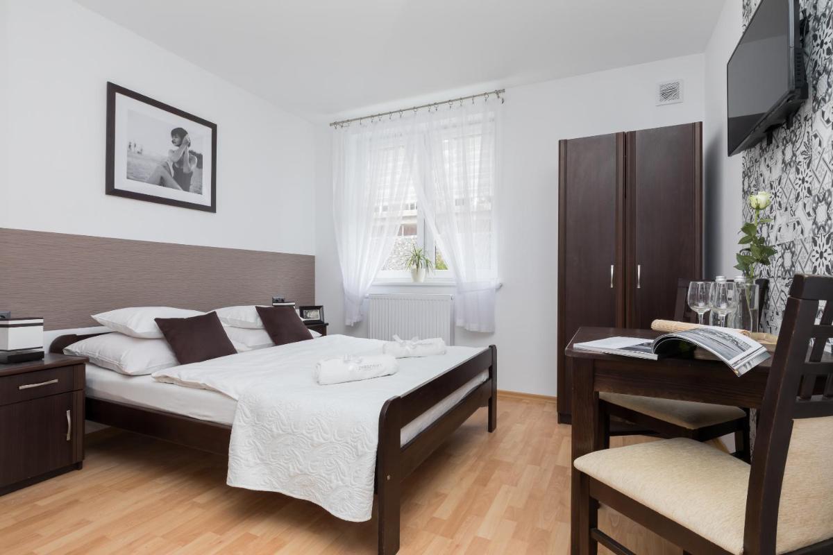 Double Room photo 3