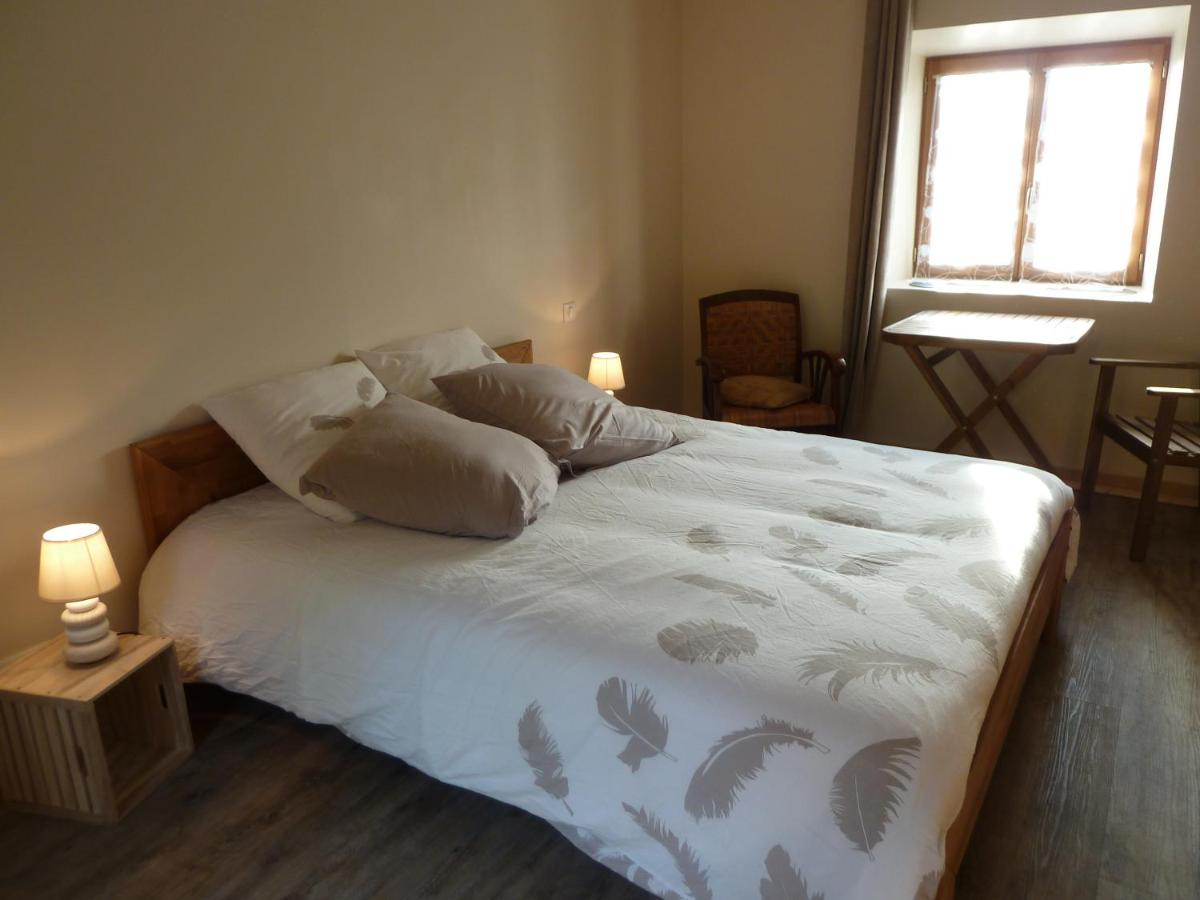 Triple Room with Shower photo 3