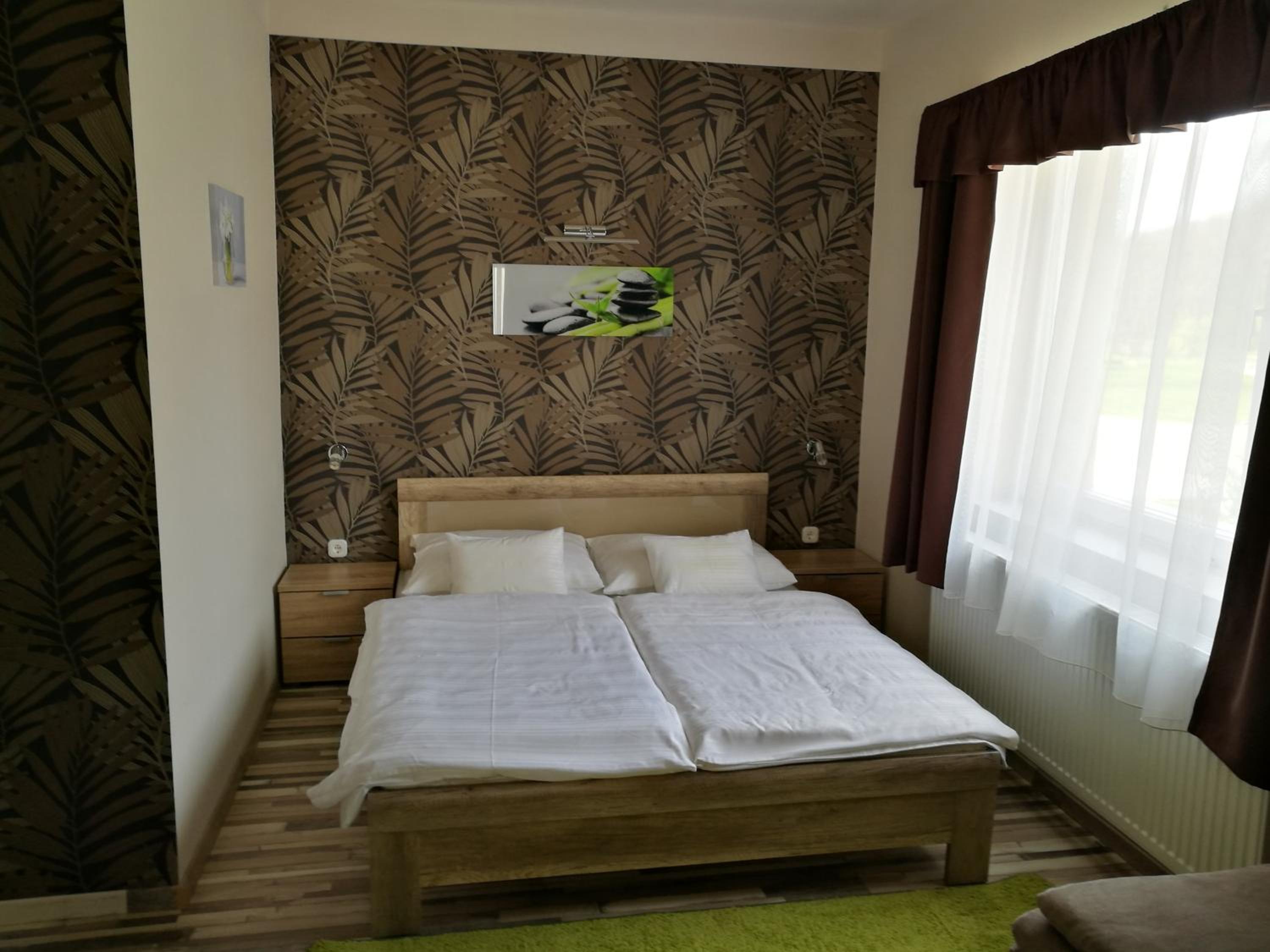 Studio Apartment photo 1