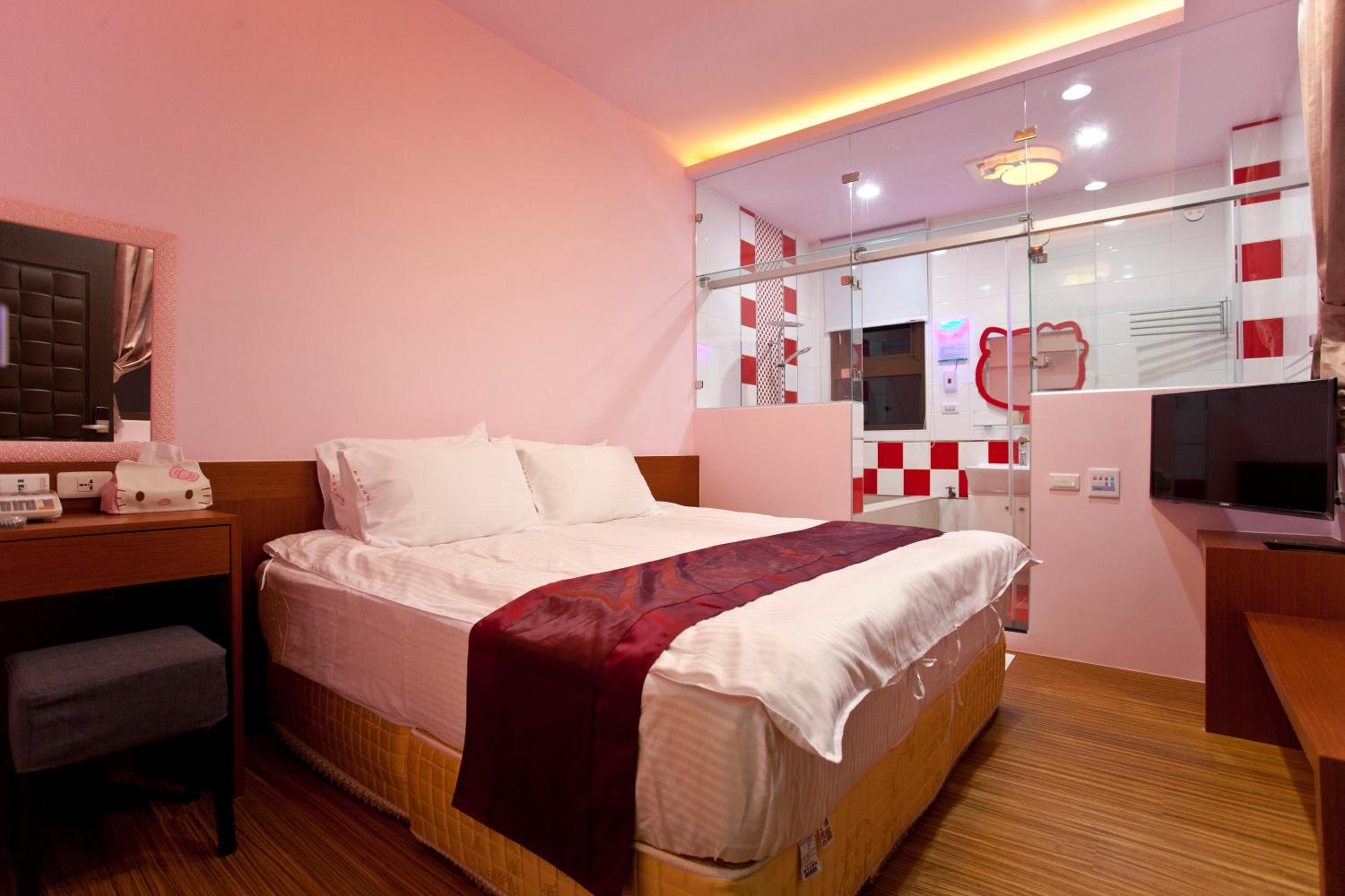 Double Room with Spa Bath photo 1
