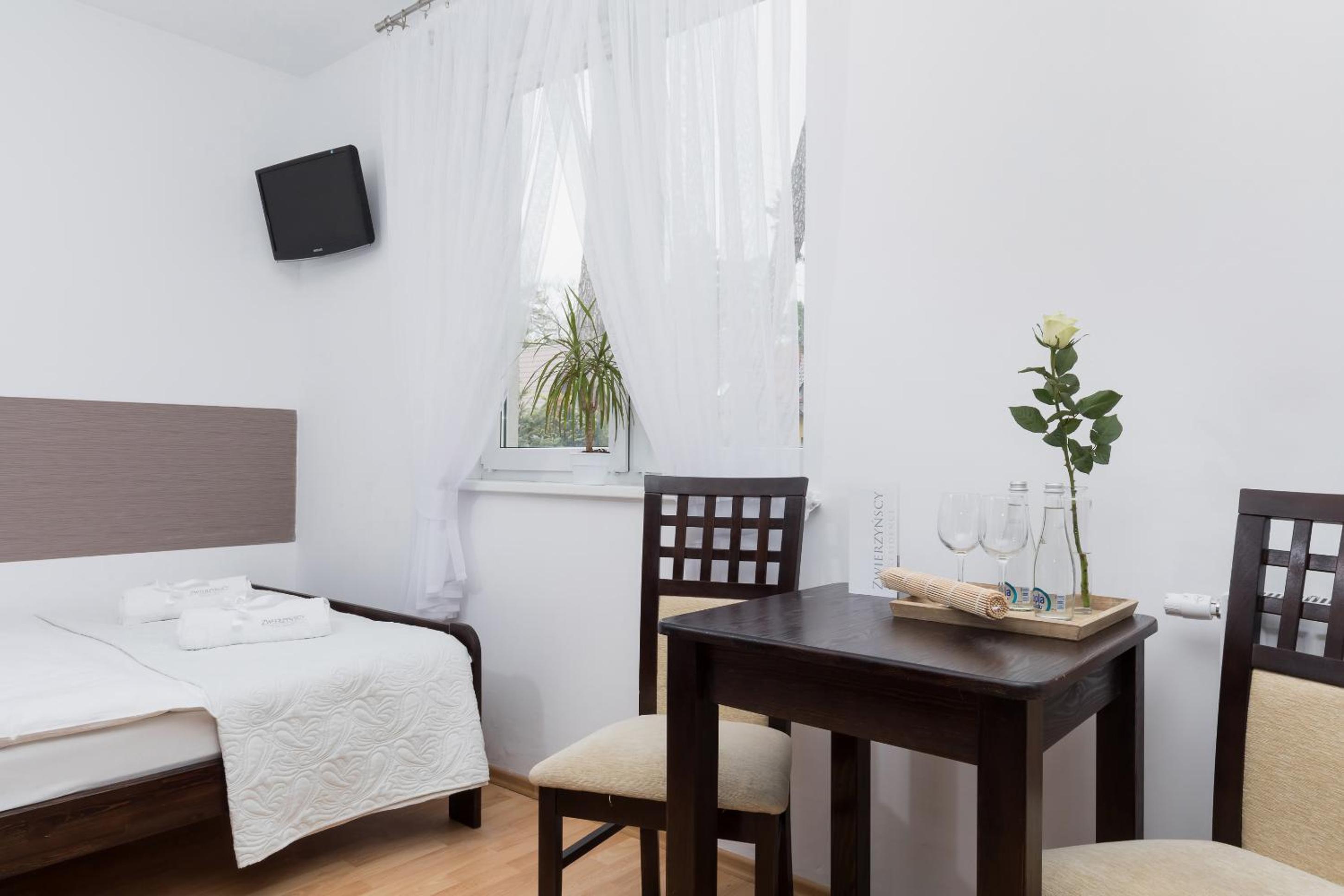 Small Double Room photo 1