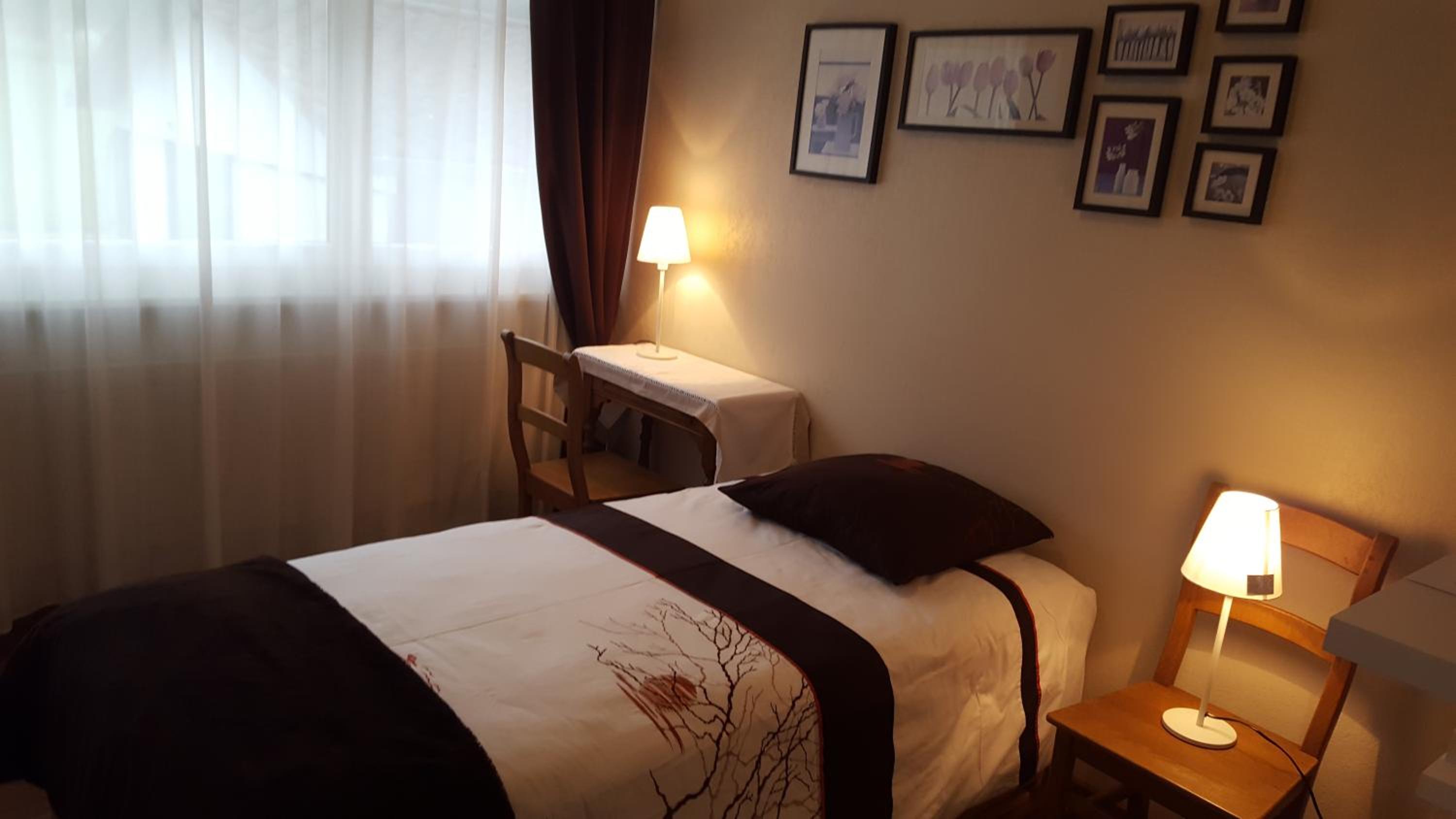 Double Room with Private External Bathroom photo 1