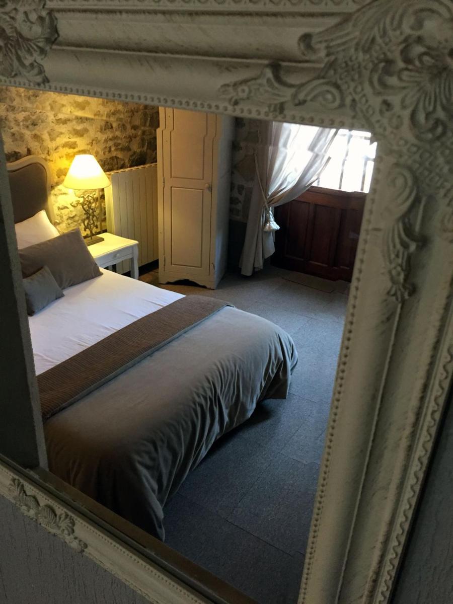 Double Room with Private Bathroom photo 1