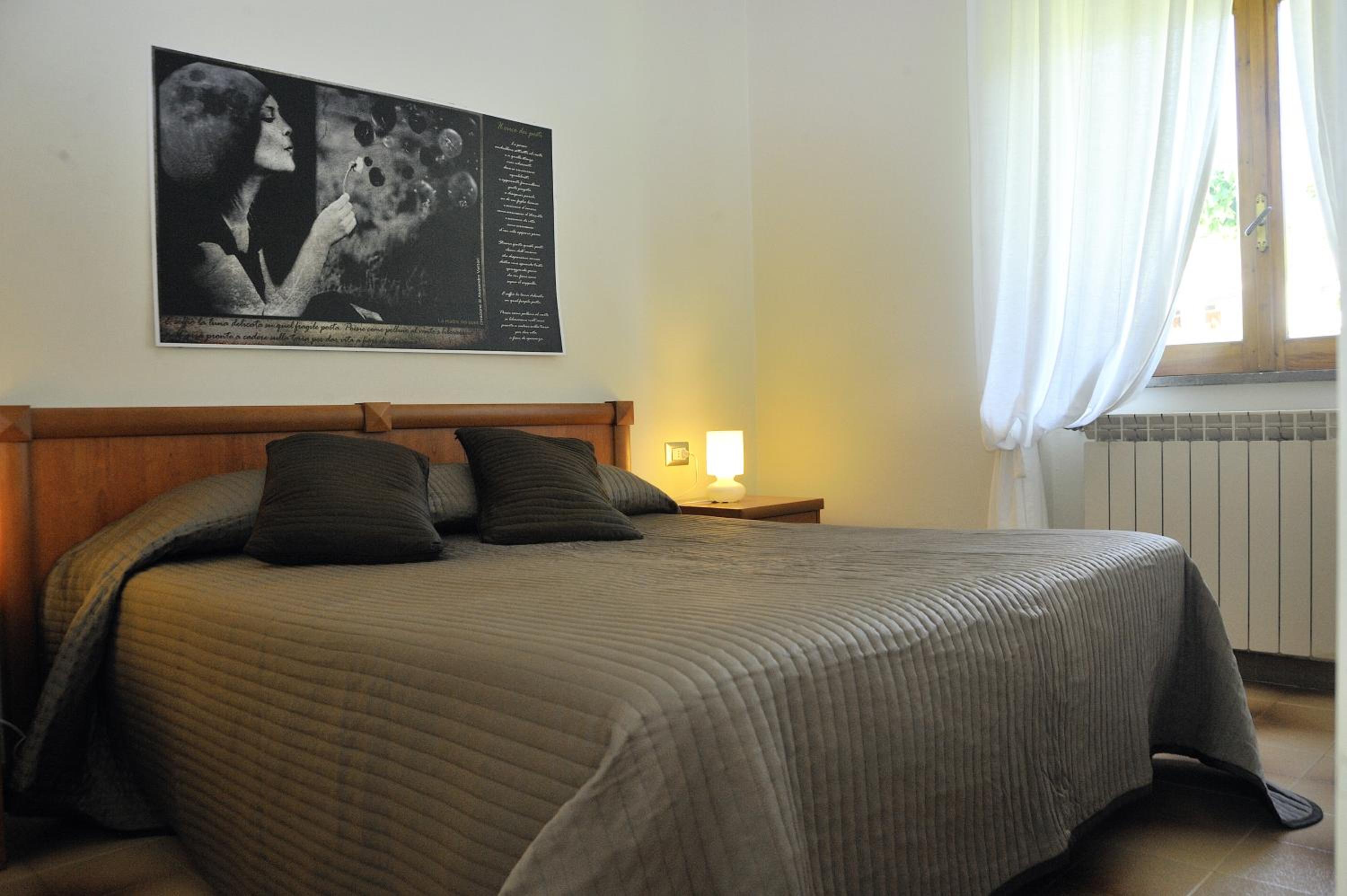 Double Room - Photo 8