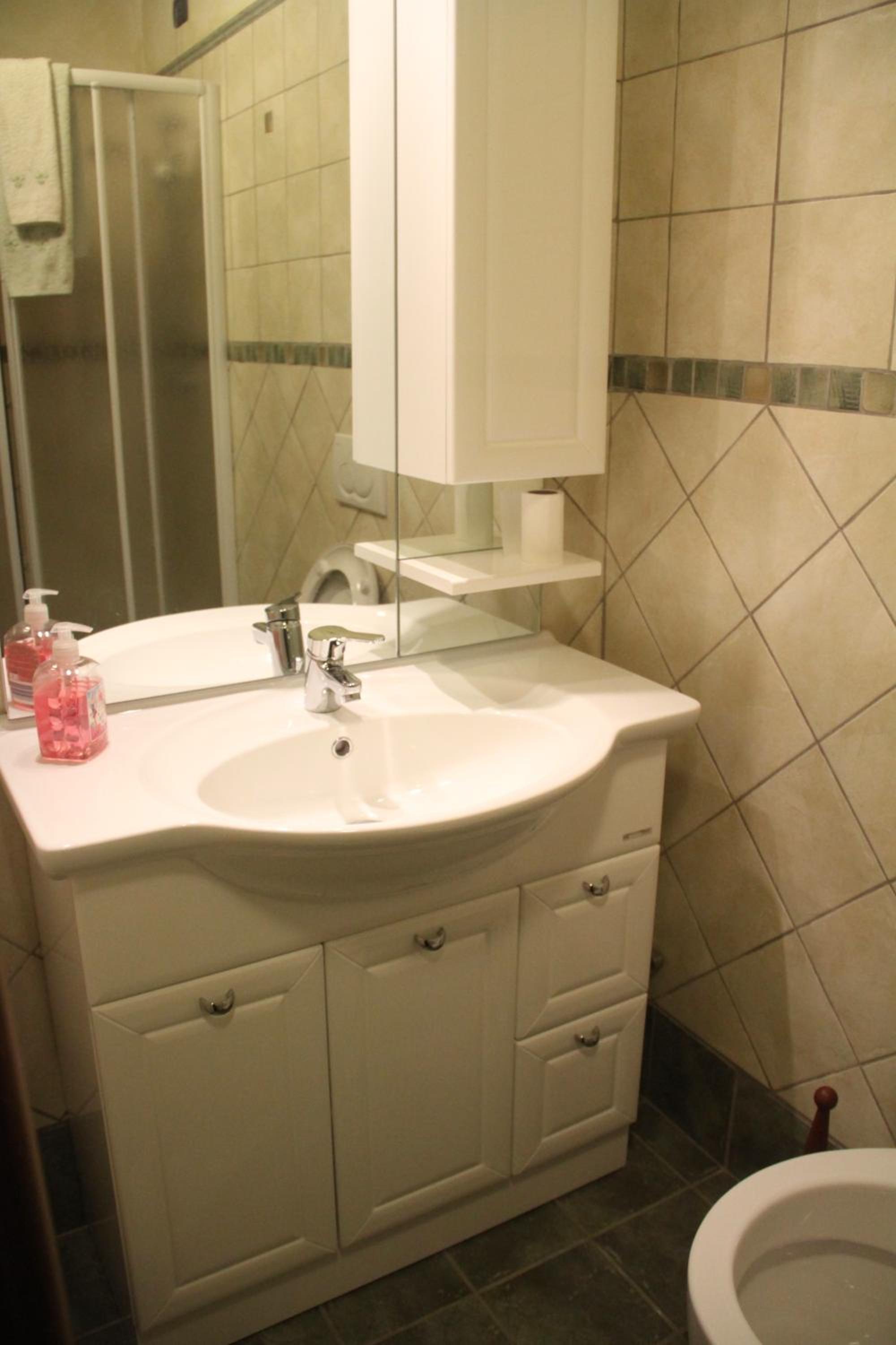 Deluxe Double Room with Balcony photo 3