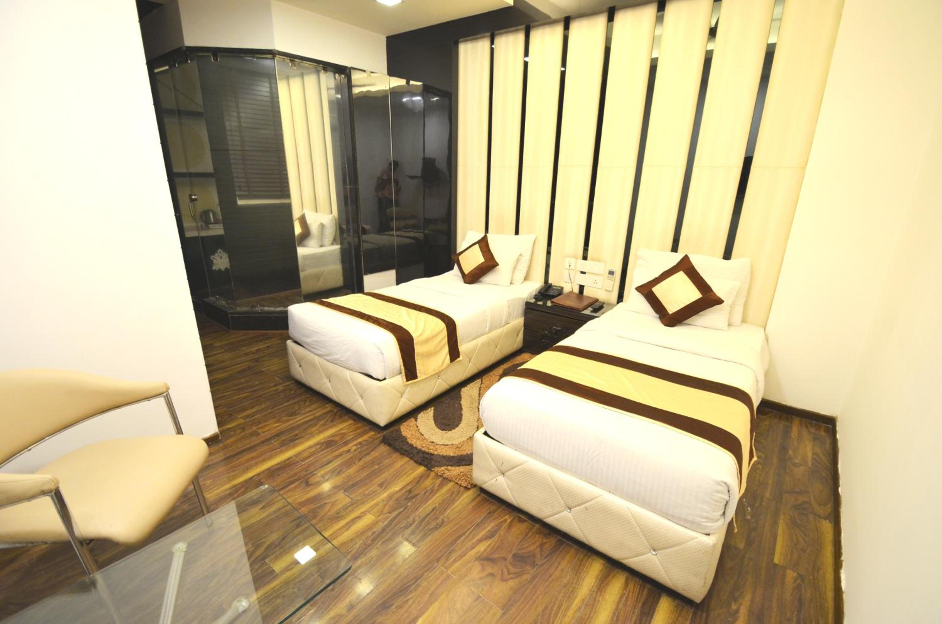 Deluxe Double or Twin Room photo 2