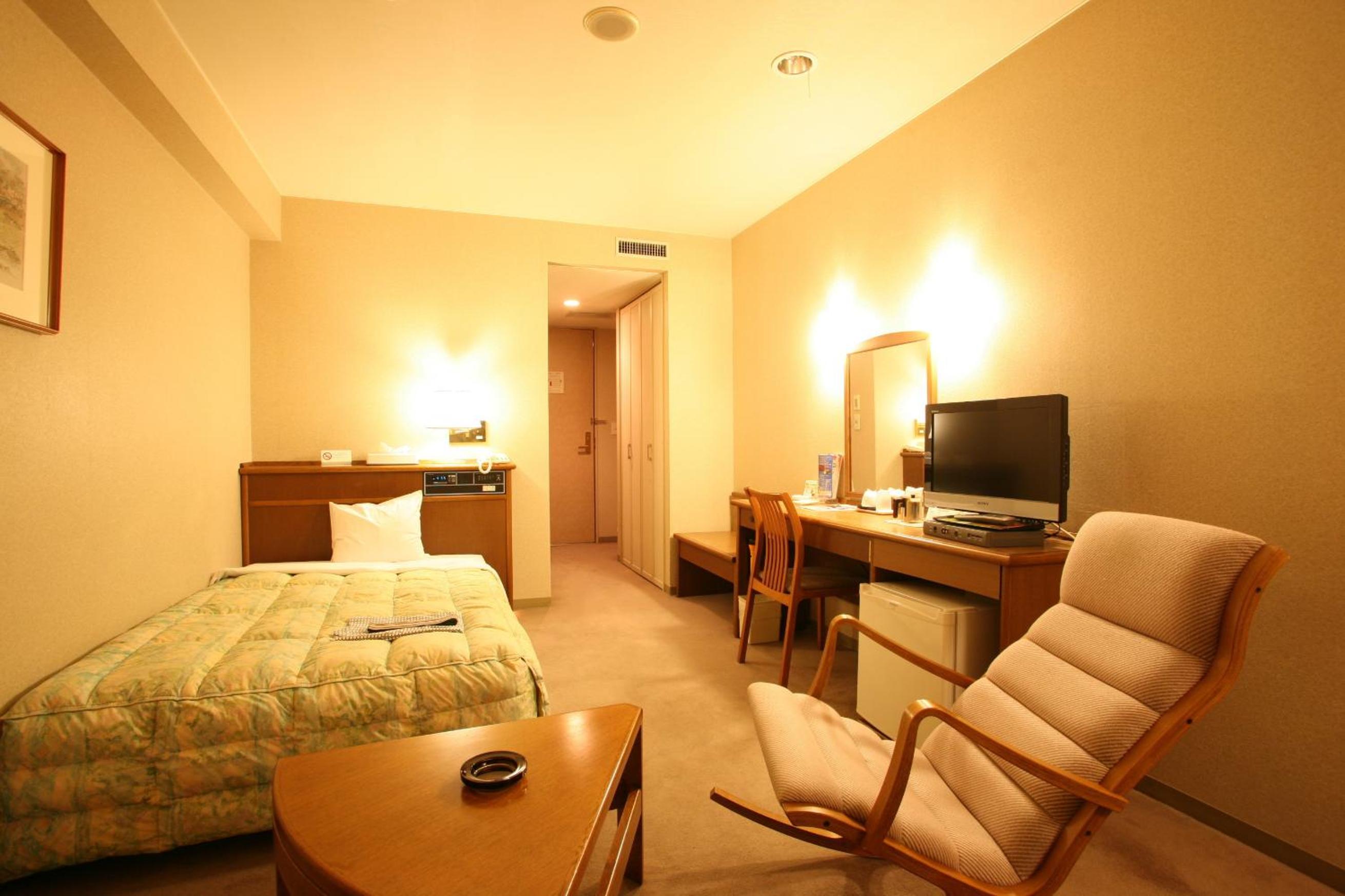 Deluxe Single Room