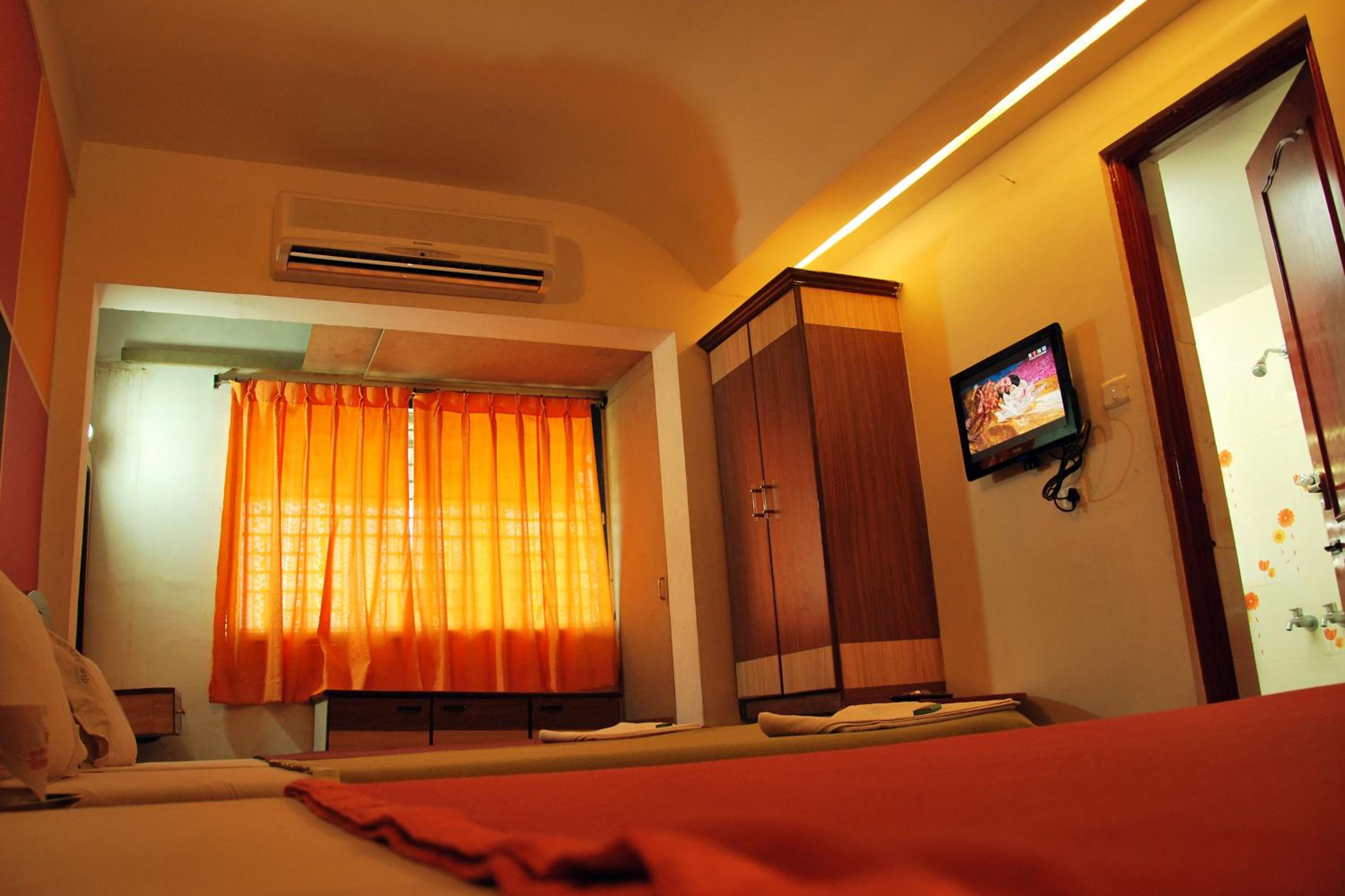 Budget Triple Room - Photo 1