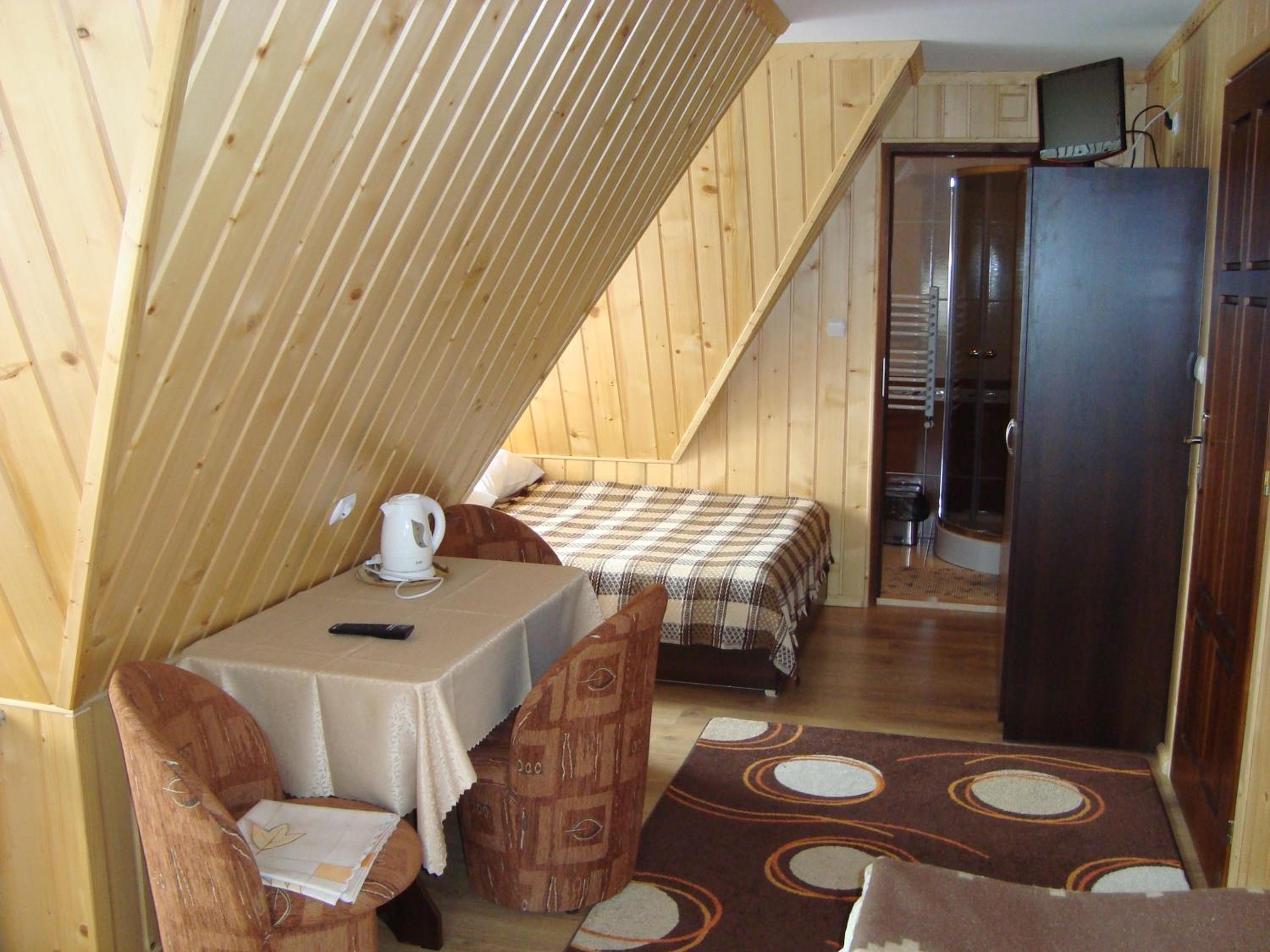 Quadruple Room with Mountain View photo 3