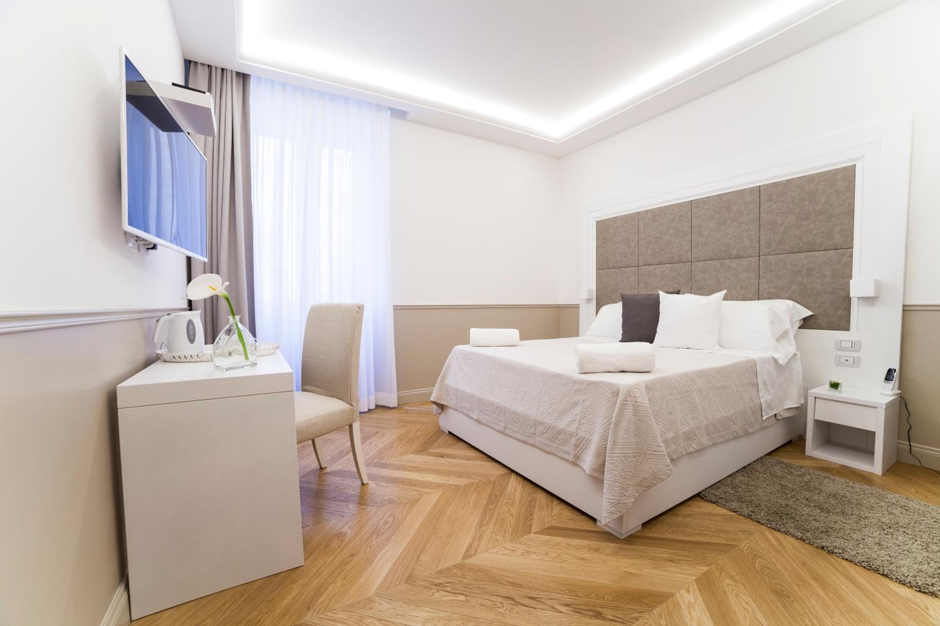 Deluxe Junior Suite