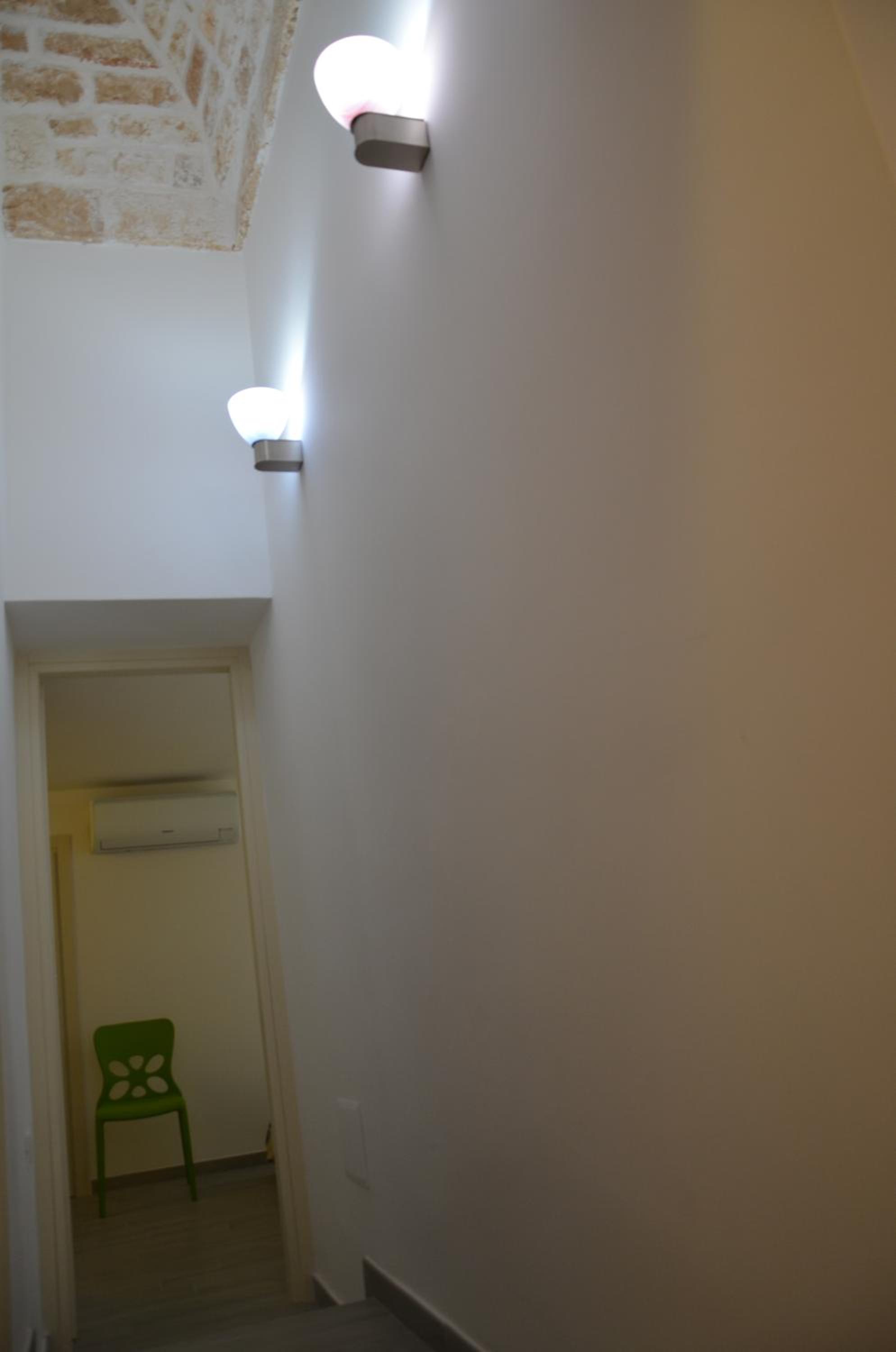 Apartment with Terrace - Photo 3